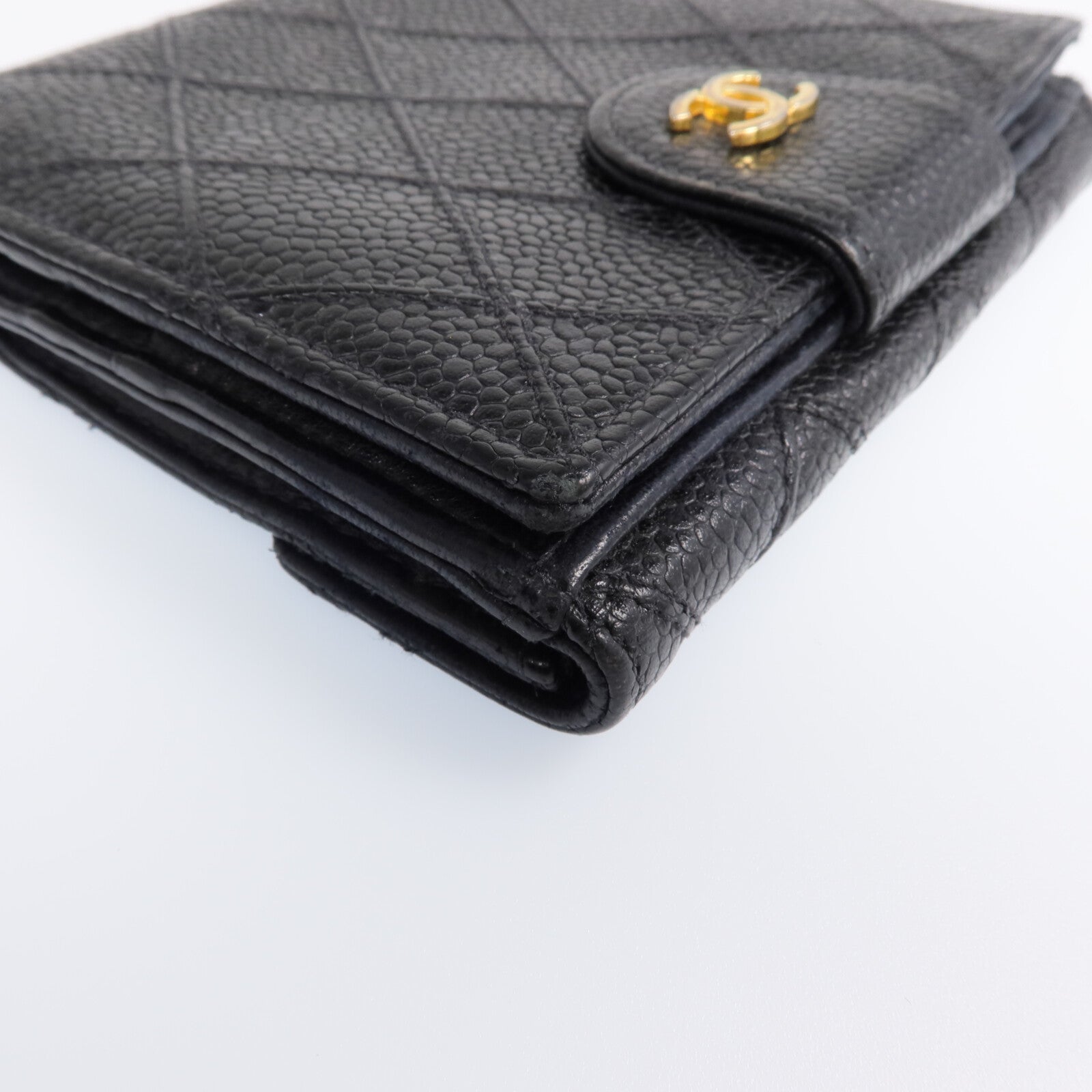 CHANEL 牛皮皮革Fold Wallet金扣錢包
