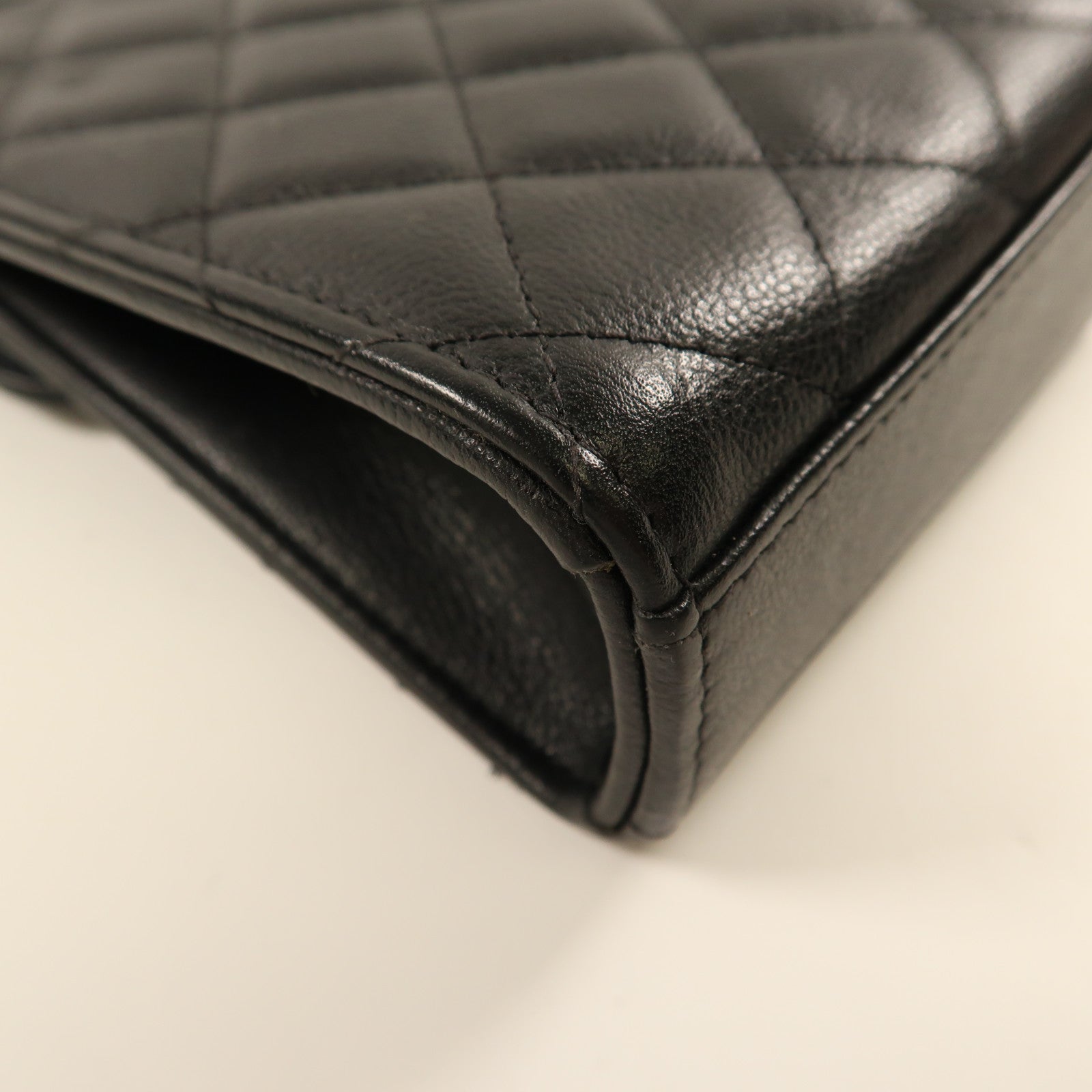 CHANEL 牛皮皮革Chain Shoulder銀扣鏈帶肩背袋黑色