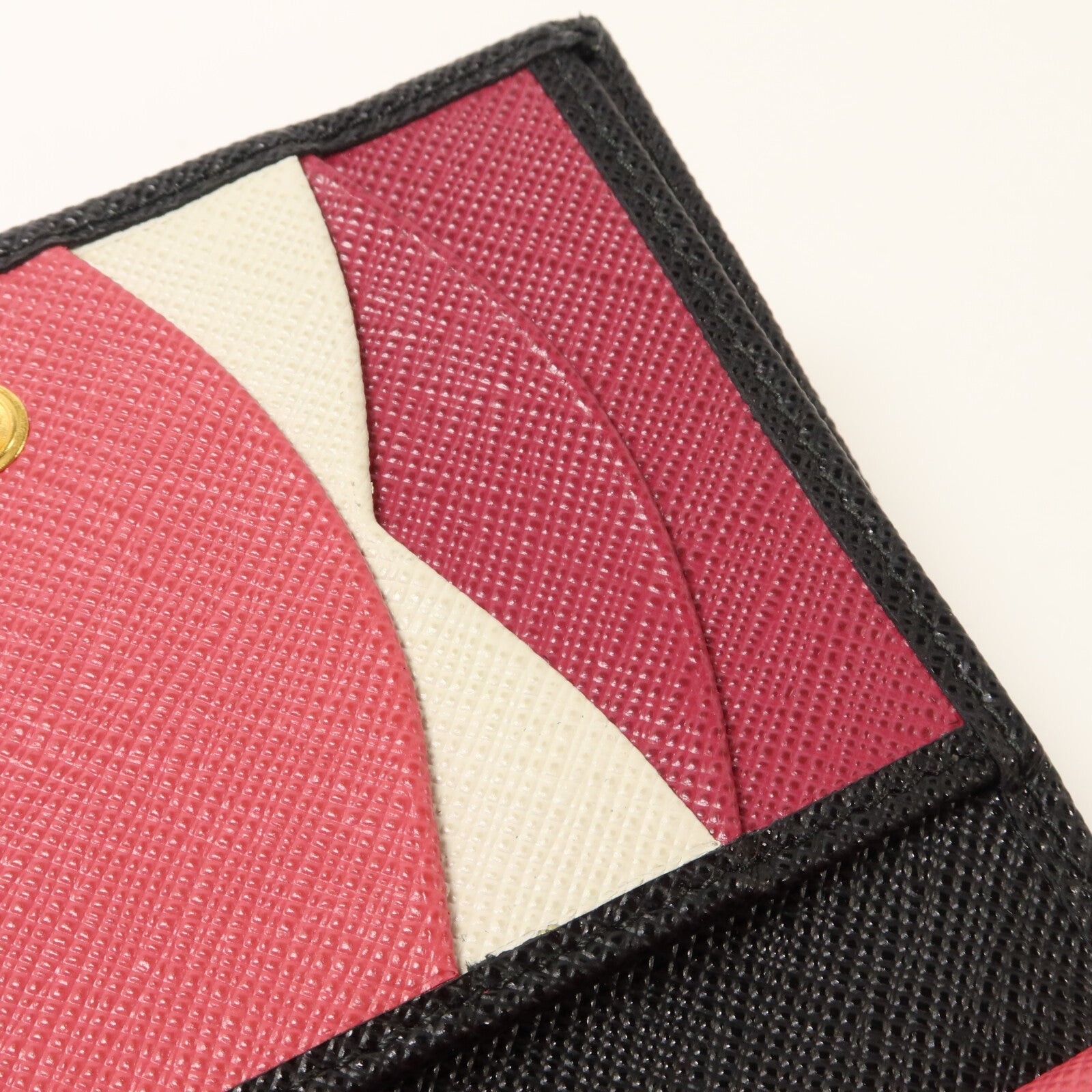 PRADA Saffiano皮革Fold Wallet錢包