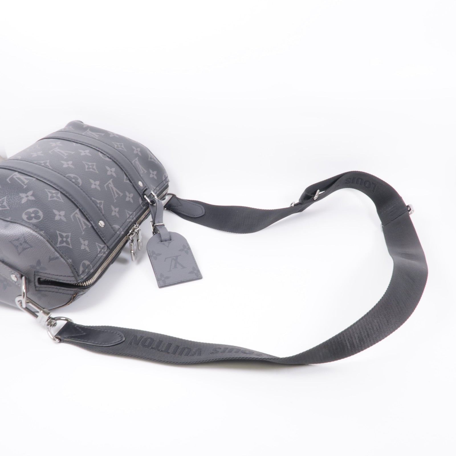 LOUIS VUITTON Monogram Eclipse City Keepall銀扣肩背袋