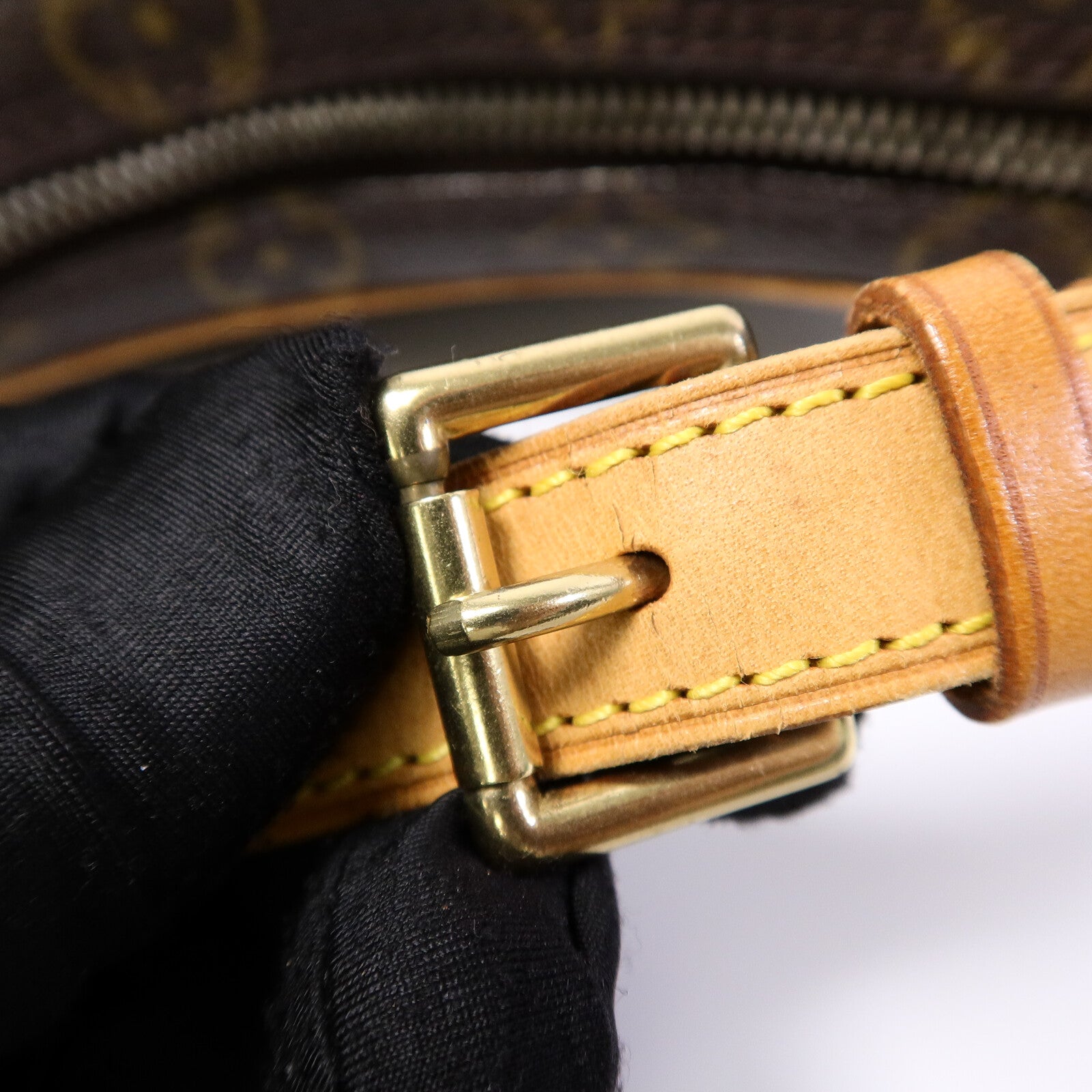 LOUIS VUITTON Monogram Pochette Croissant金扣肩背袋棕色