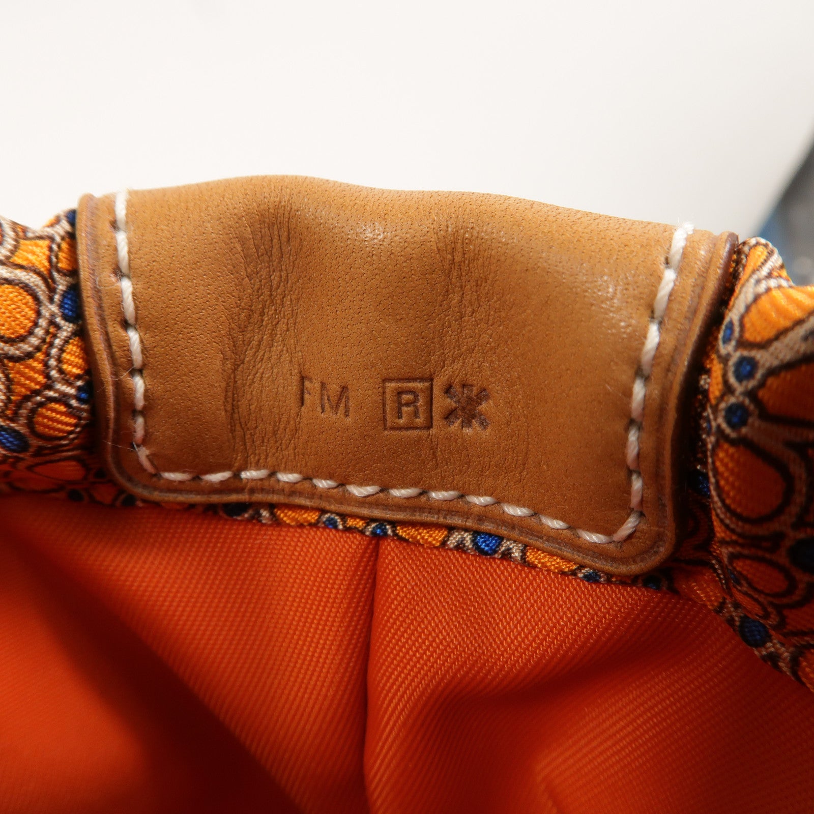 HERMES 絲質/Barenia皮革Fourbi 25 Pouch手拿包