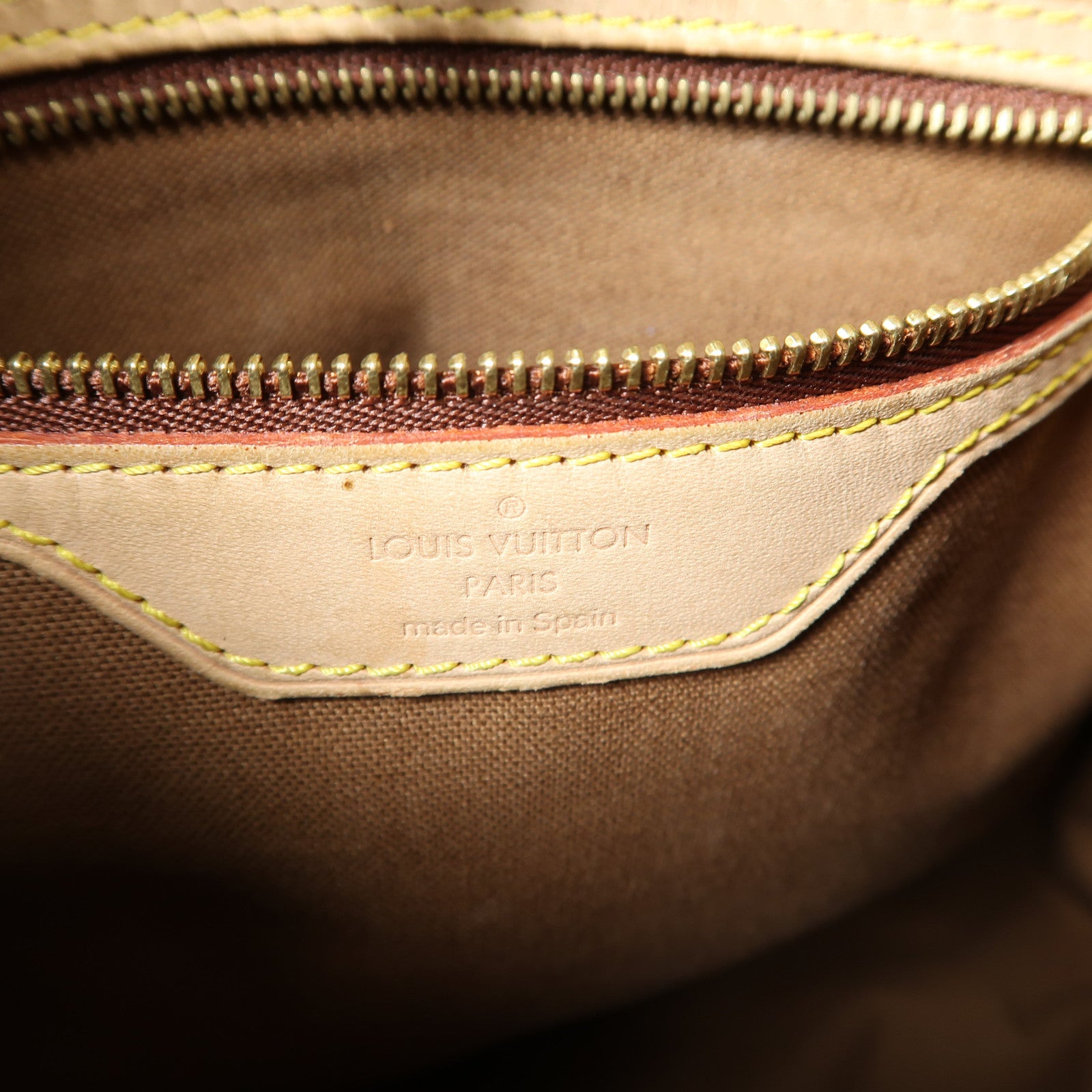 LOUIS VUITTON Monogram Batignolles Vertical金扣肩背袋啡色