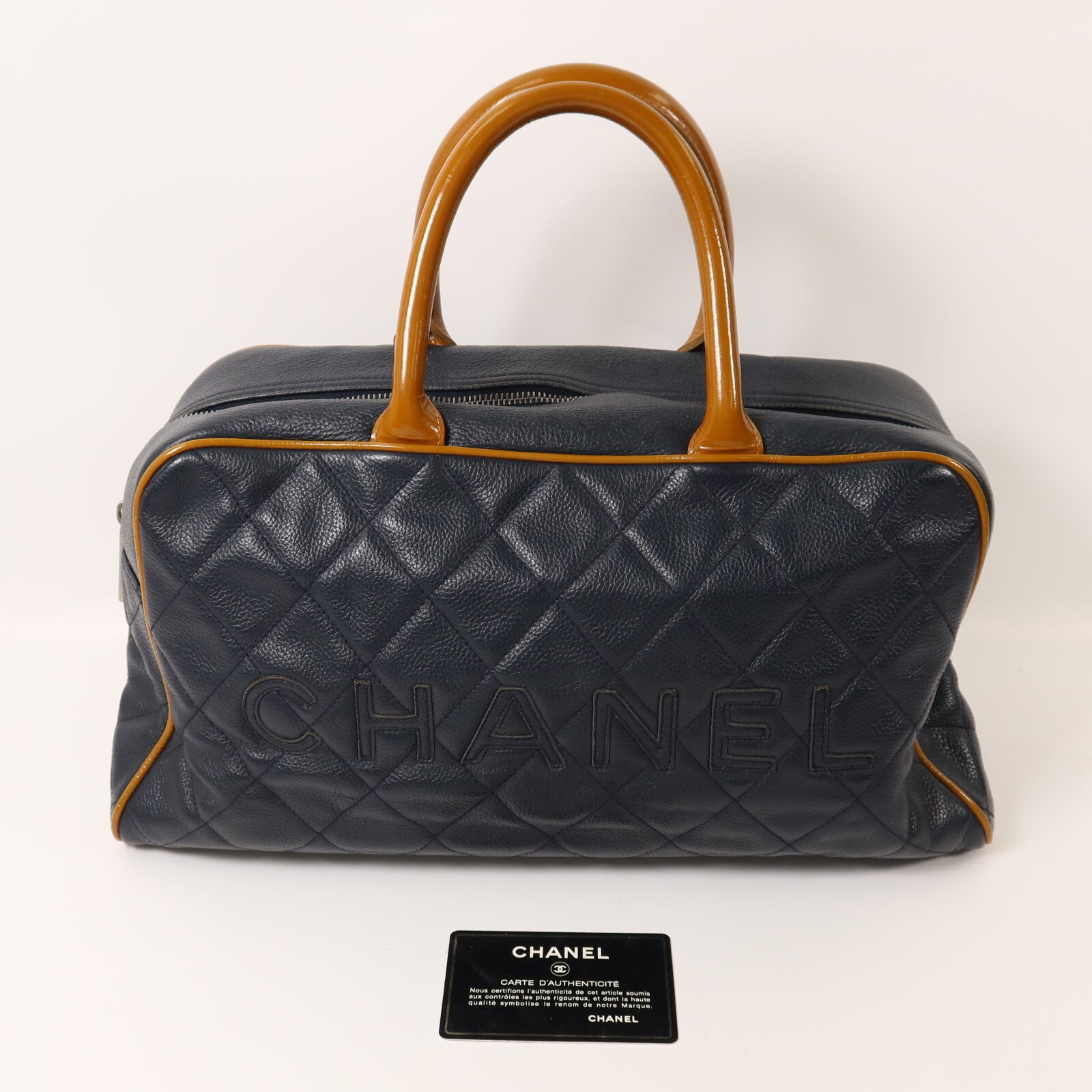 CHANEL 牛皮皮革Boston Bag銀扣手挽袋