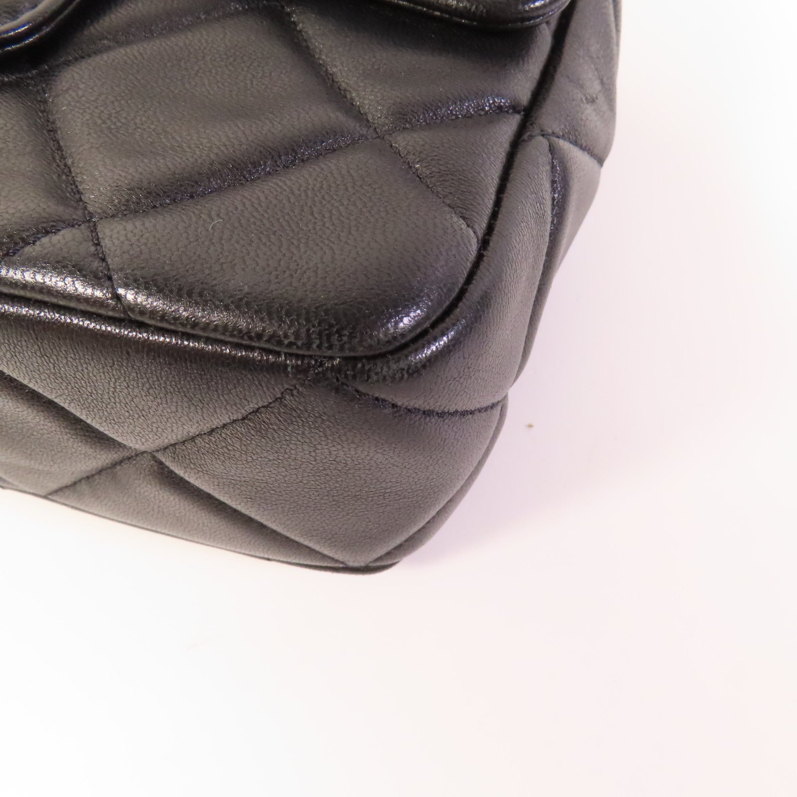 CHANEL CC GHW Gold Coin Chain Flap Shoulder Bag Lambskin Leather Black