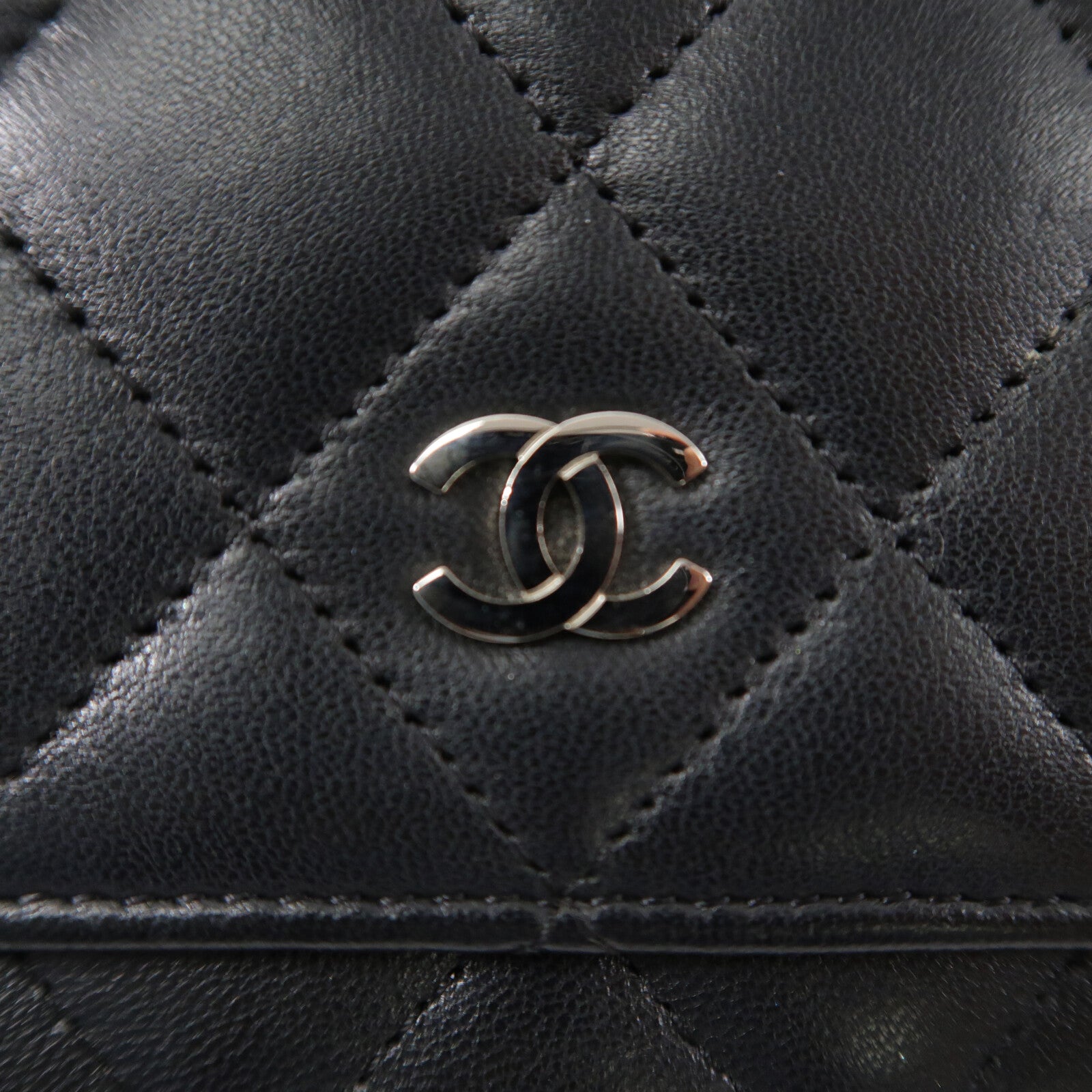 CHANEL 羊皮皮革WOC Wallet On Chain鏈帶肩背袋