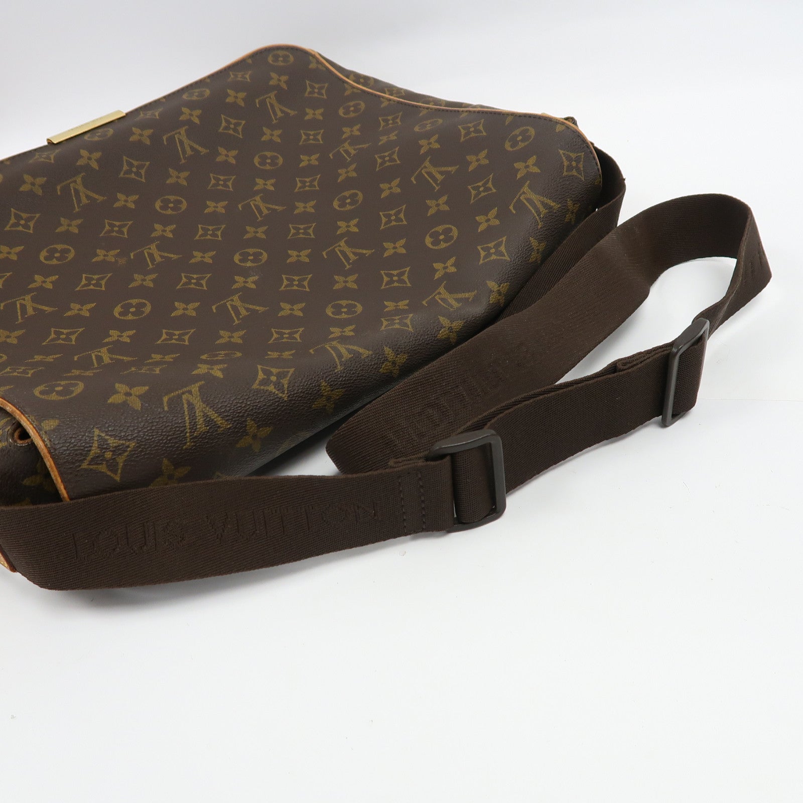 LOUIS VUITTON Monogram Abbesses金扣肩背袋啡色
