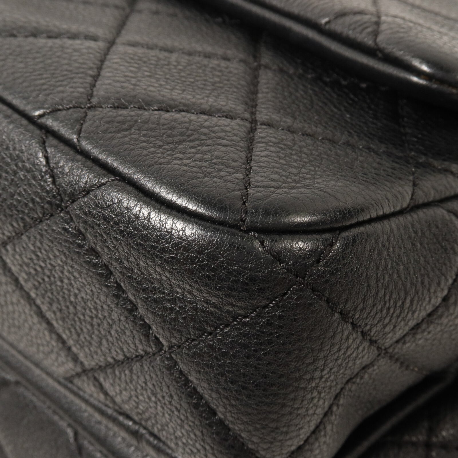 CHANEL 牛皮皮革Chain Shoulder鏈帶肩背袋