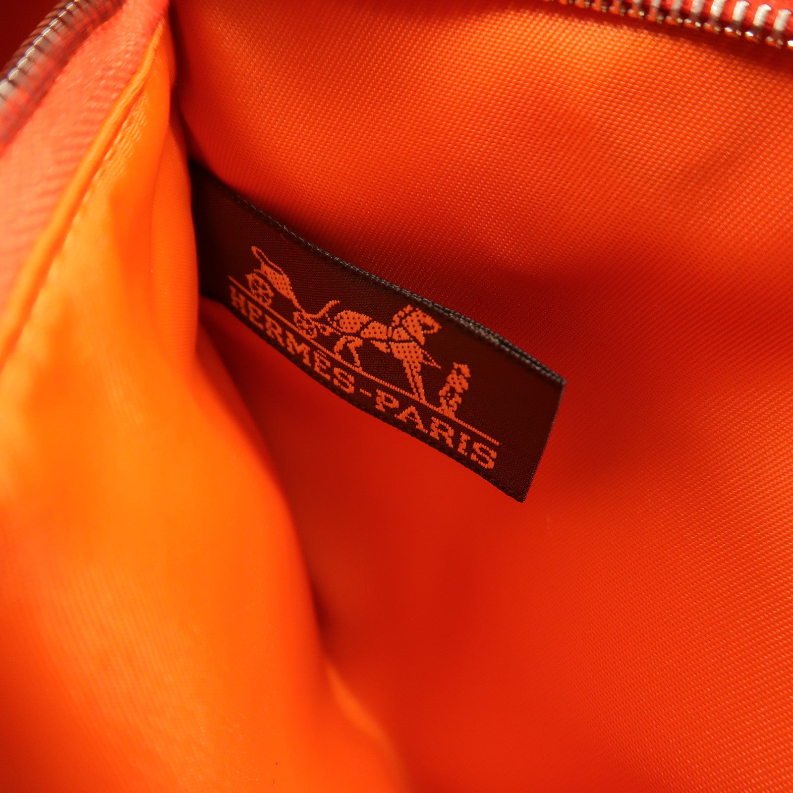 HERMES 絲質/Barenia皮革Fourbi 25 Pouch手拿包