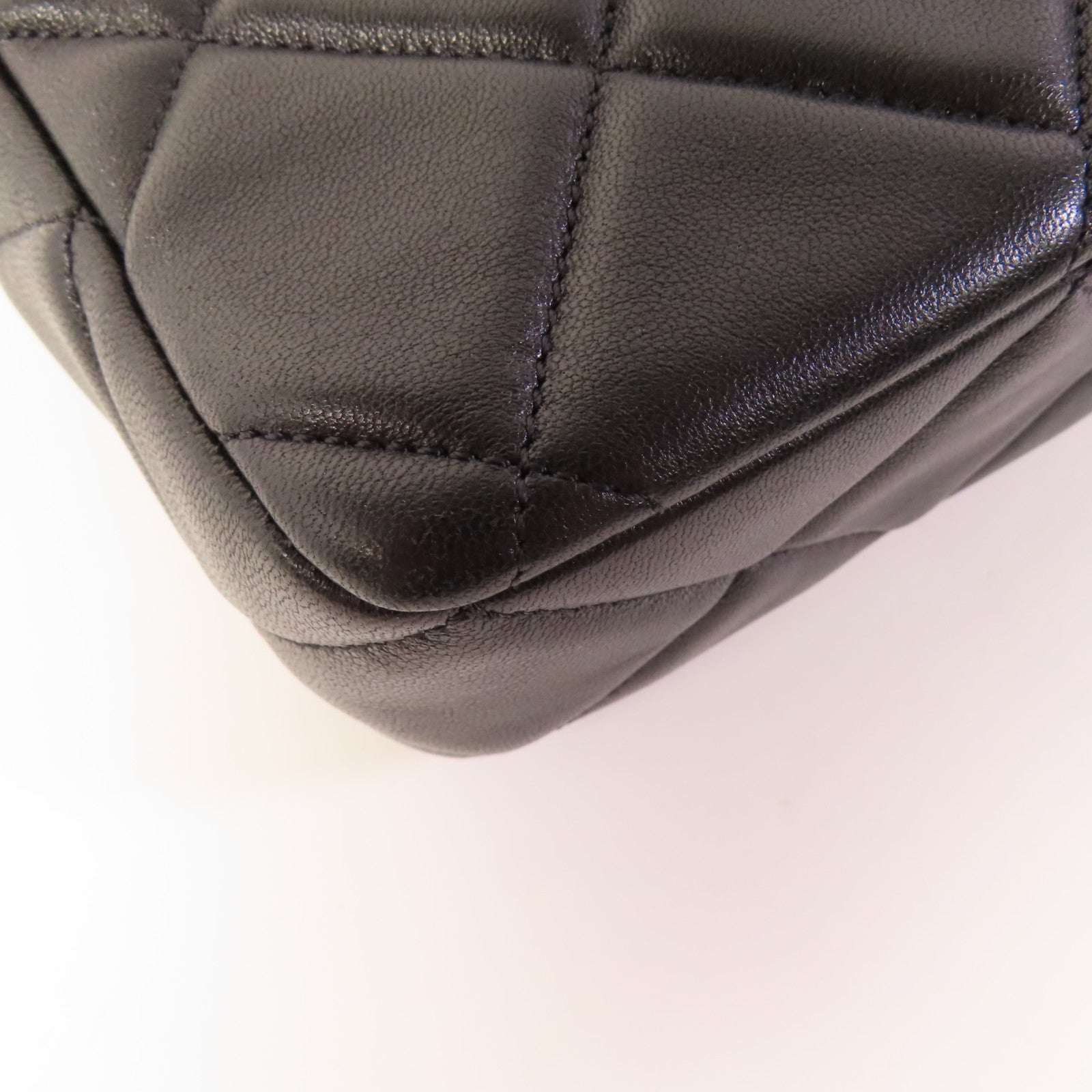 CHANEL CC GHW Gold Coin Chain Flap Shoulder Bag Lambskin Leather Black