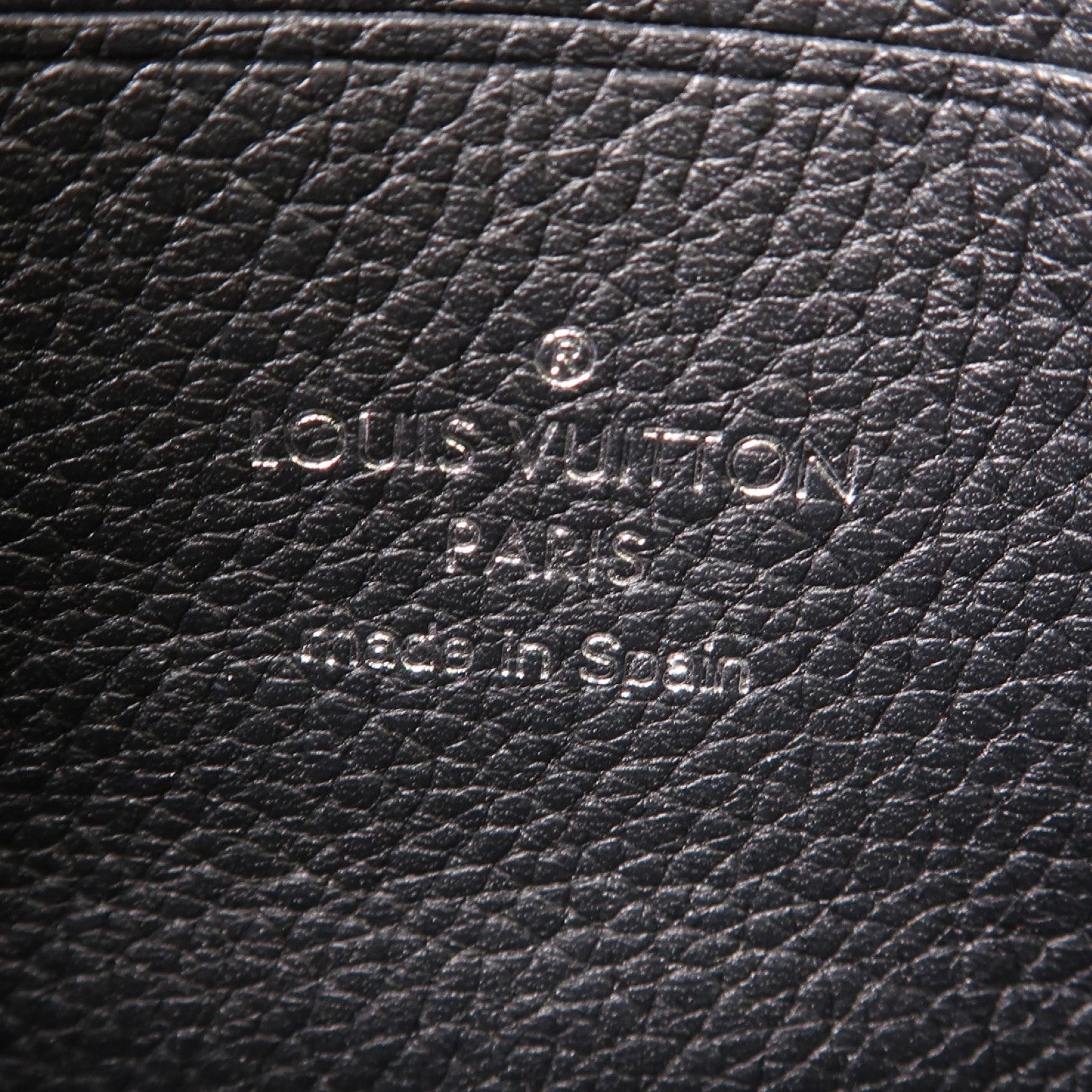 LOUIS VUITTON 牛皮皮革Mylockme銀扣鏈帶肩背袋黑色