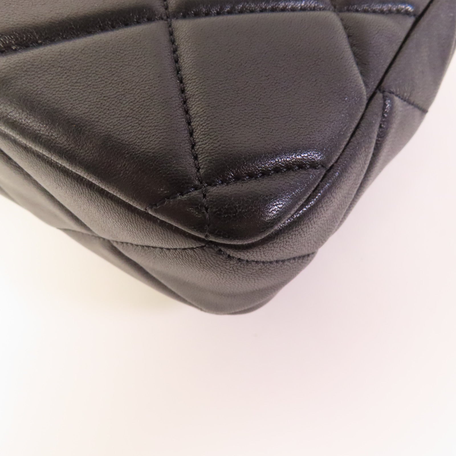 CHANEL CC GHW Gold Coin Chain Flap Shoulder Bag Lambskin Leather Black