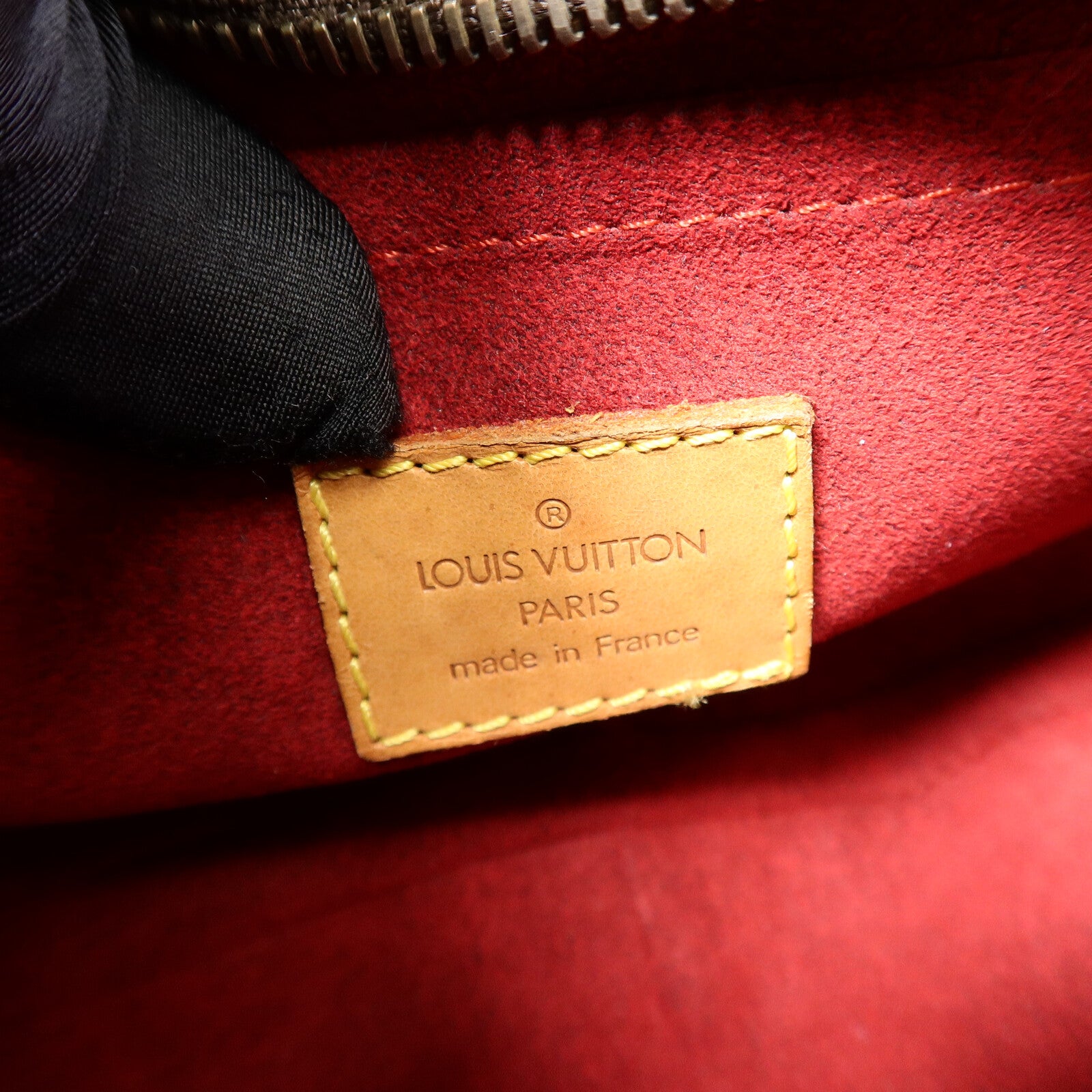 LOUIS VUITTON Monogram Pochette Croissant金扣肩背袋棕色