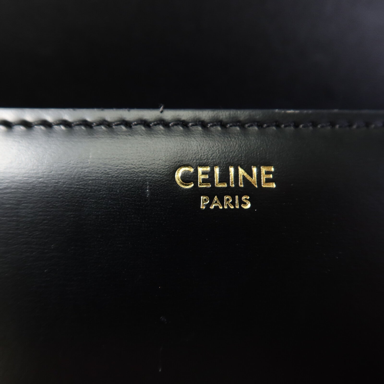 CELINE 牛皮皮革Triomphe Box肩背袋