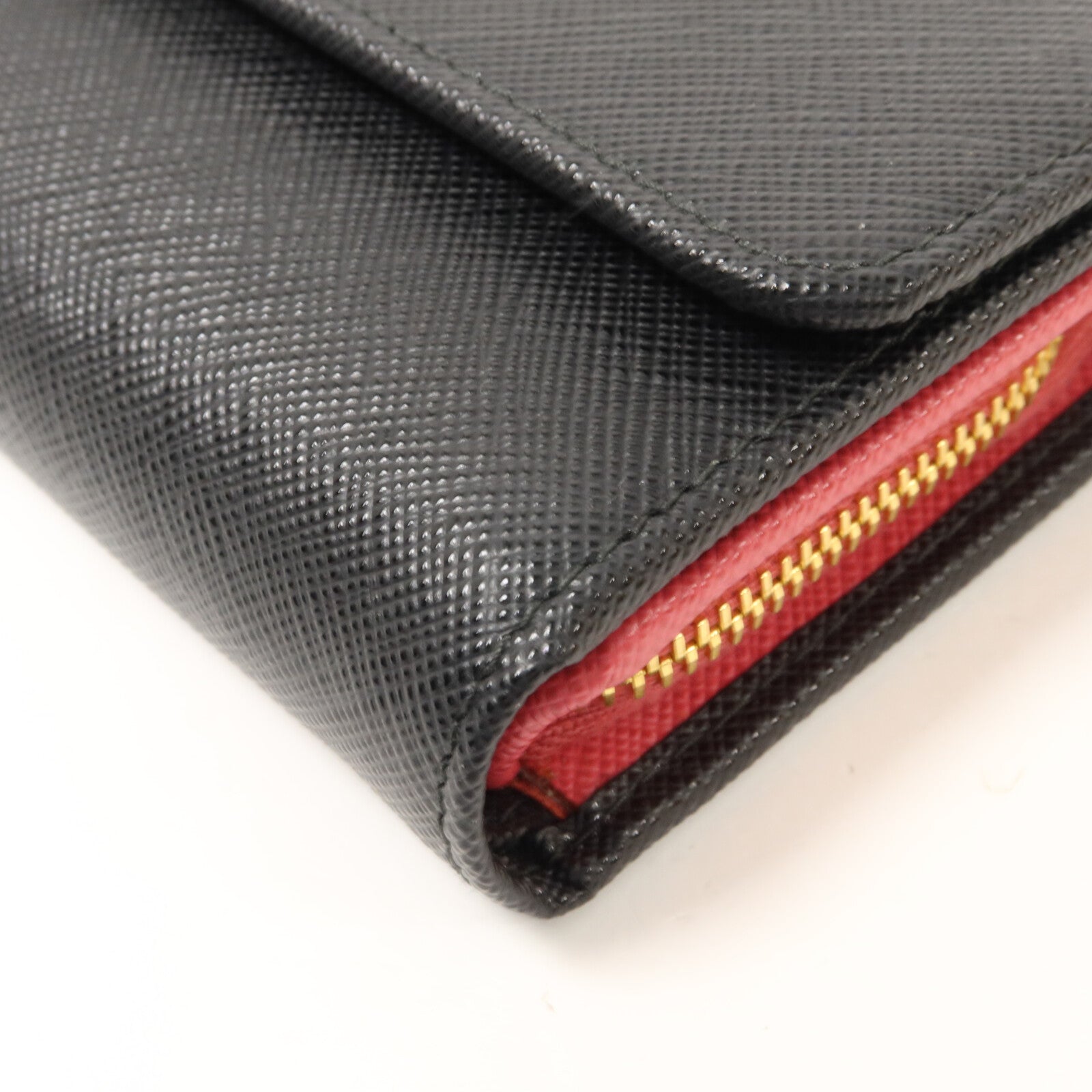 PRADA Saffiano皮革Fold Wallet錢包