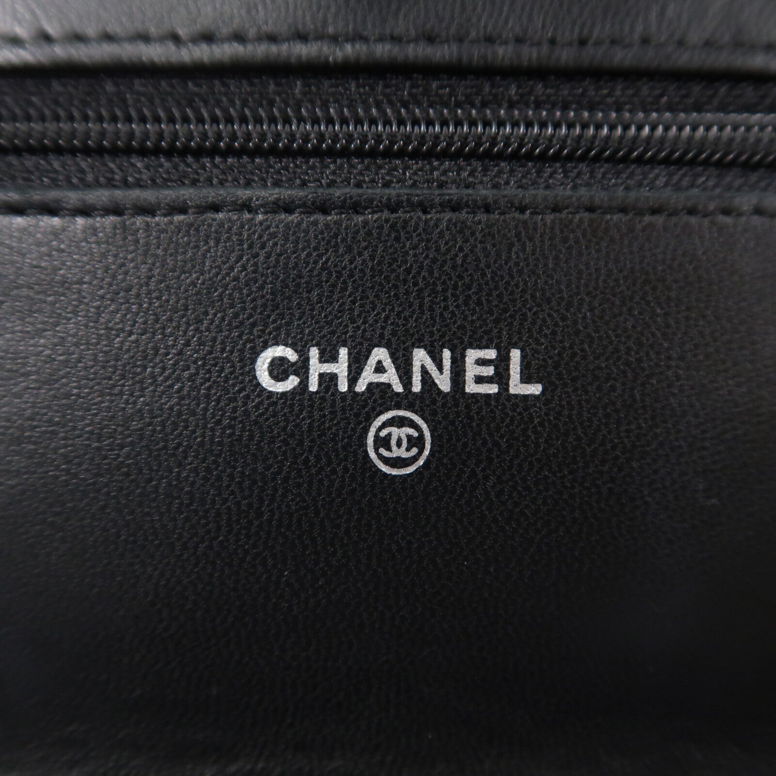 CHANEL 羊皮皮革WOC Wallet On Chain鏈帶肩背袋