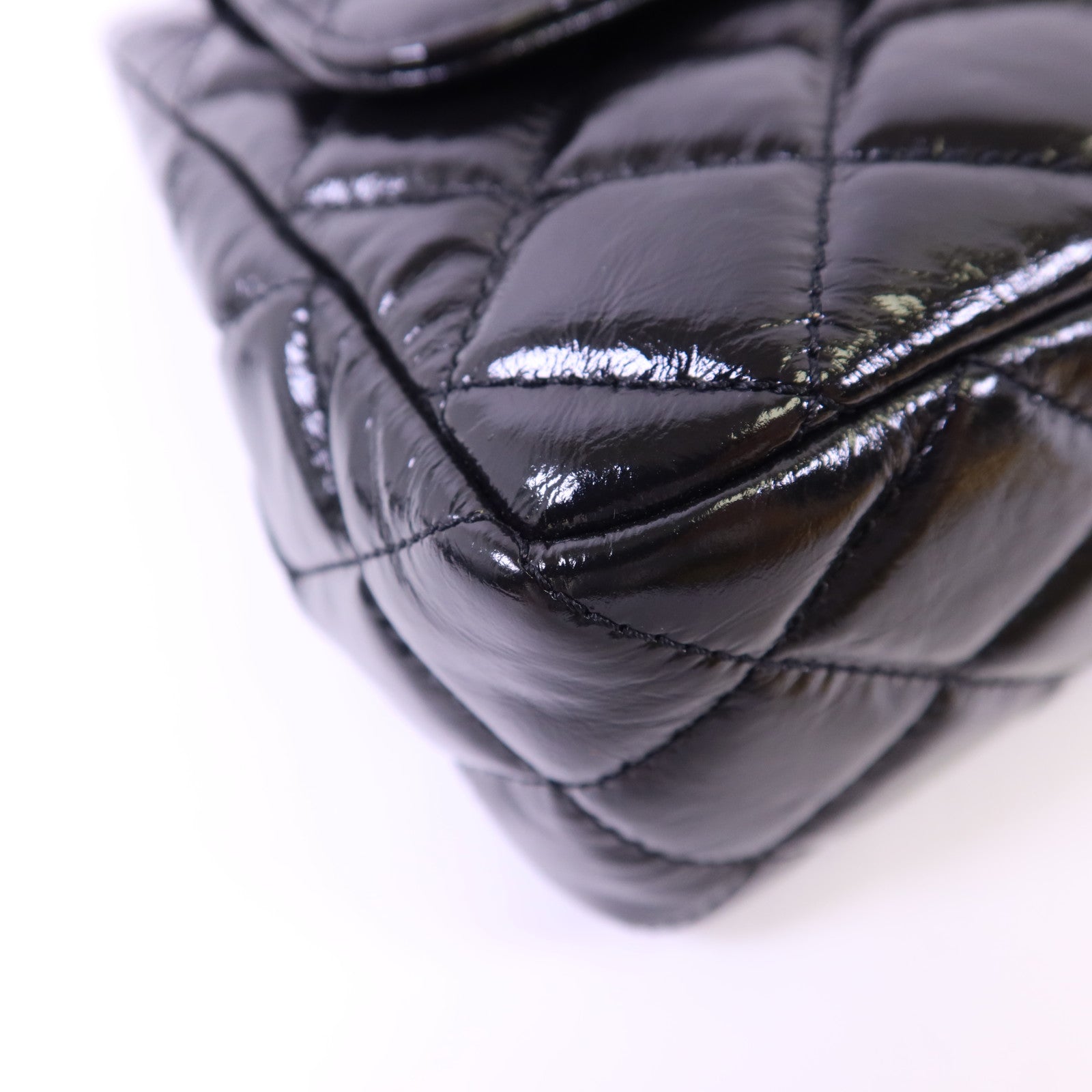CHANEL 牛皮皮革Shiny Crumpled Hobo金扣鏈帶肩背袋