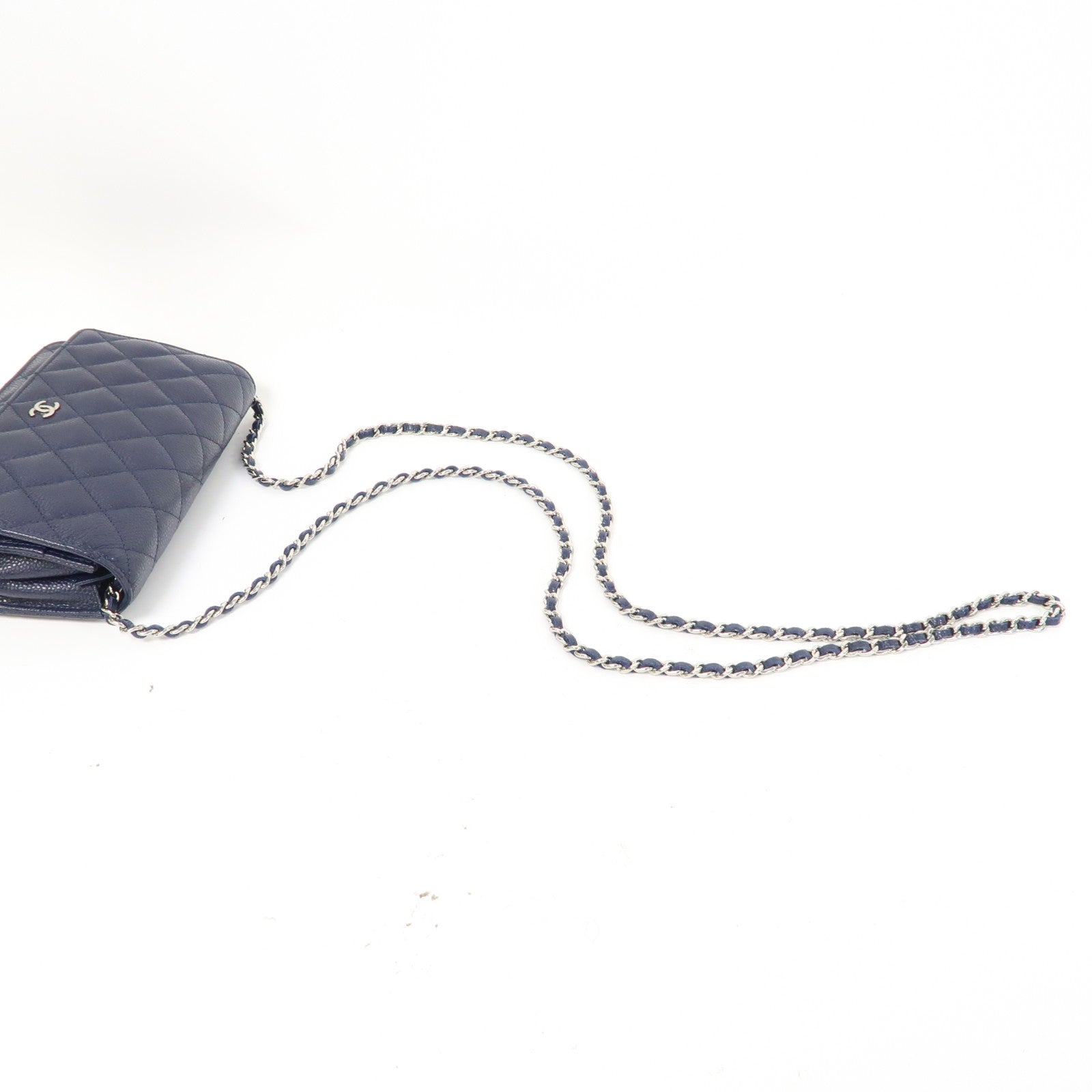 CHANEL 菱格Caviar皮革Wallet On Chain銀扣鏈帶肩背袋深藍色