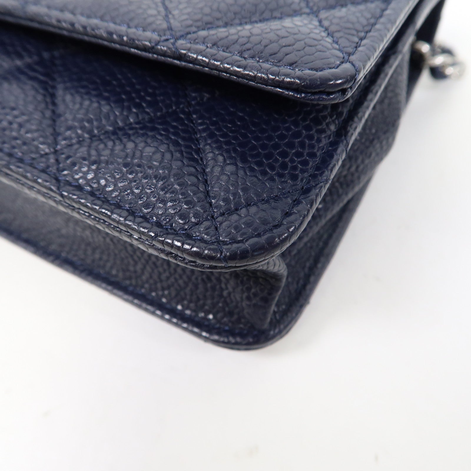 CHANEL 菱格Caviar皮革Wallet On Chain銀扣鏈帶肩背袋深藍色