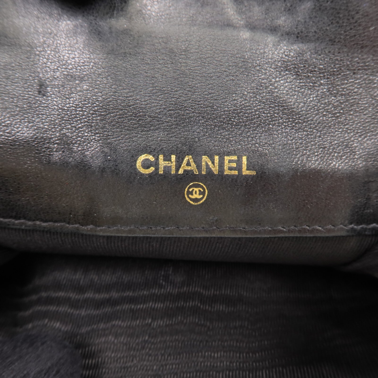 CHANEL 牛皮皮革Fold Wallet金扣錢包
