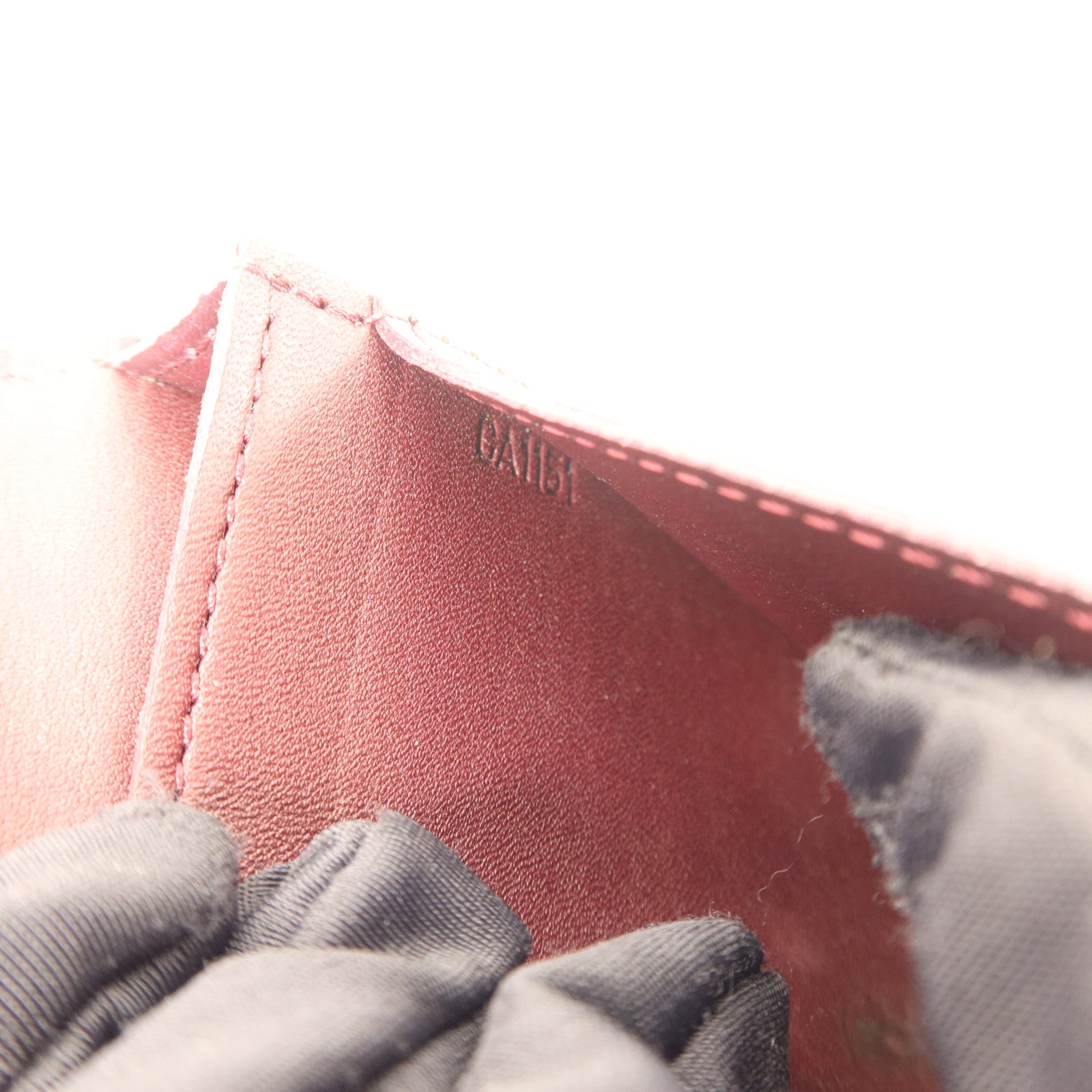 LOUIS VUITTON Monogram Vernis Envelope Business Card Holder卡片套