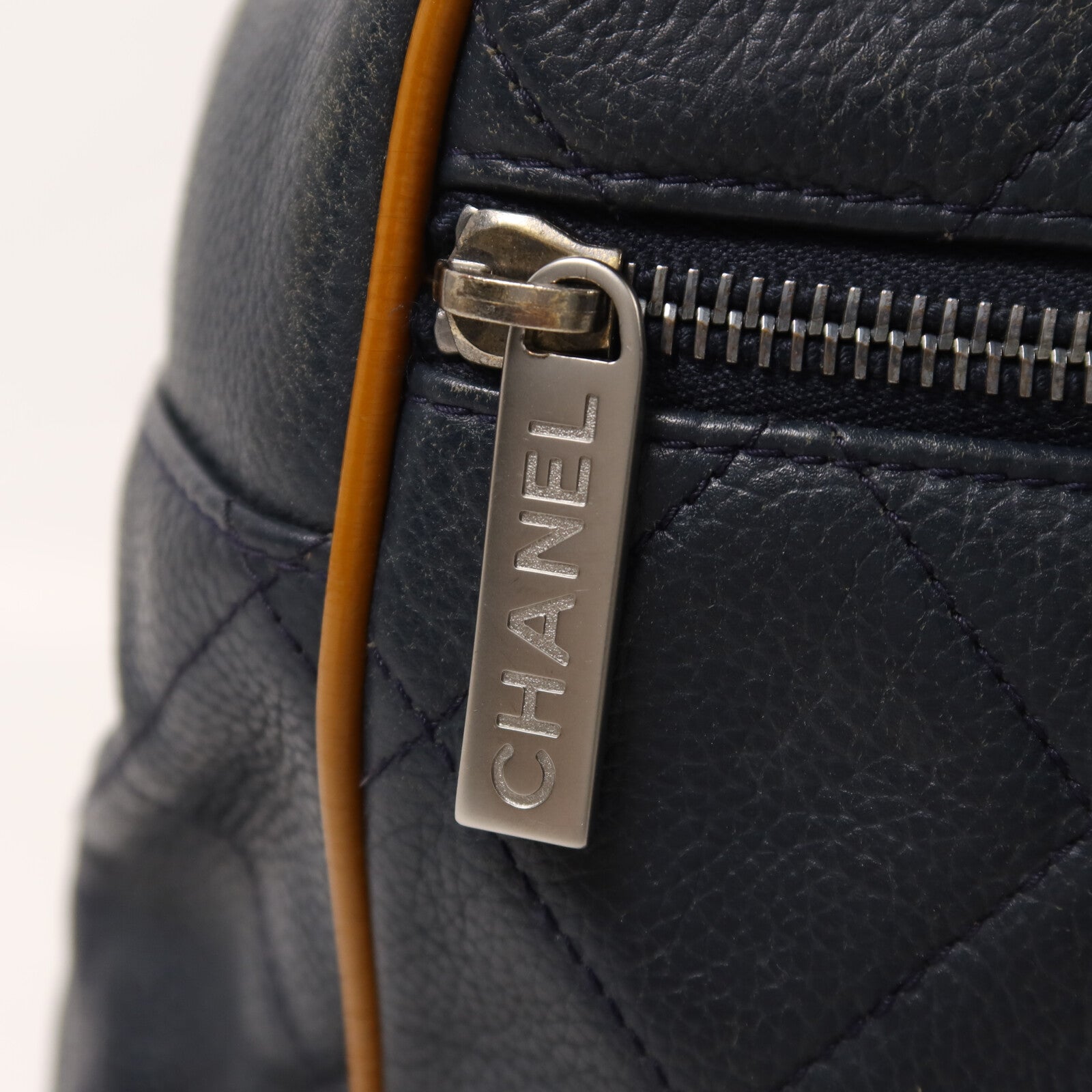 CHANEL 牛皮皮革Boston Bag銀扣手挽袋