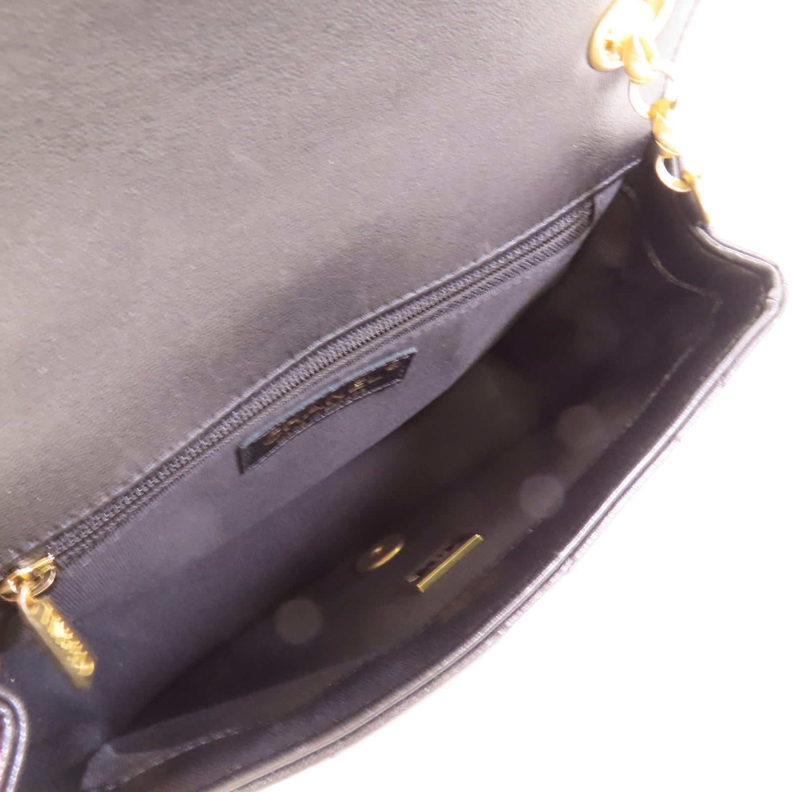 CHANEL CC GHW Gold Coin Chain Flap Shoulder Bag Lambskin Leather Black