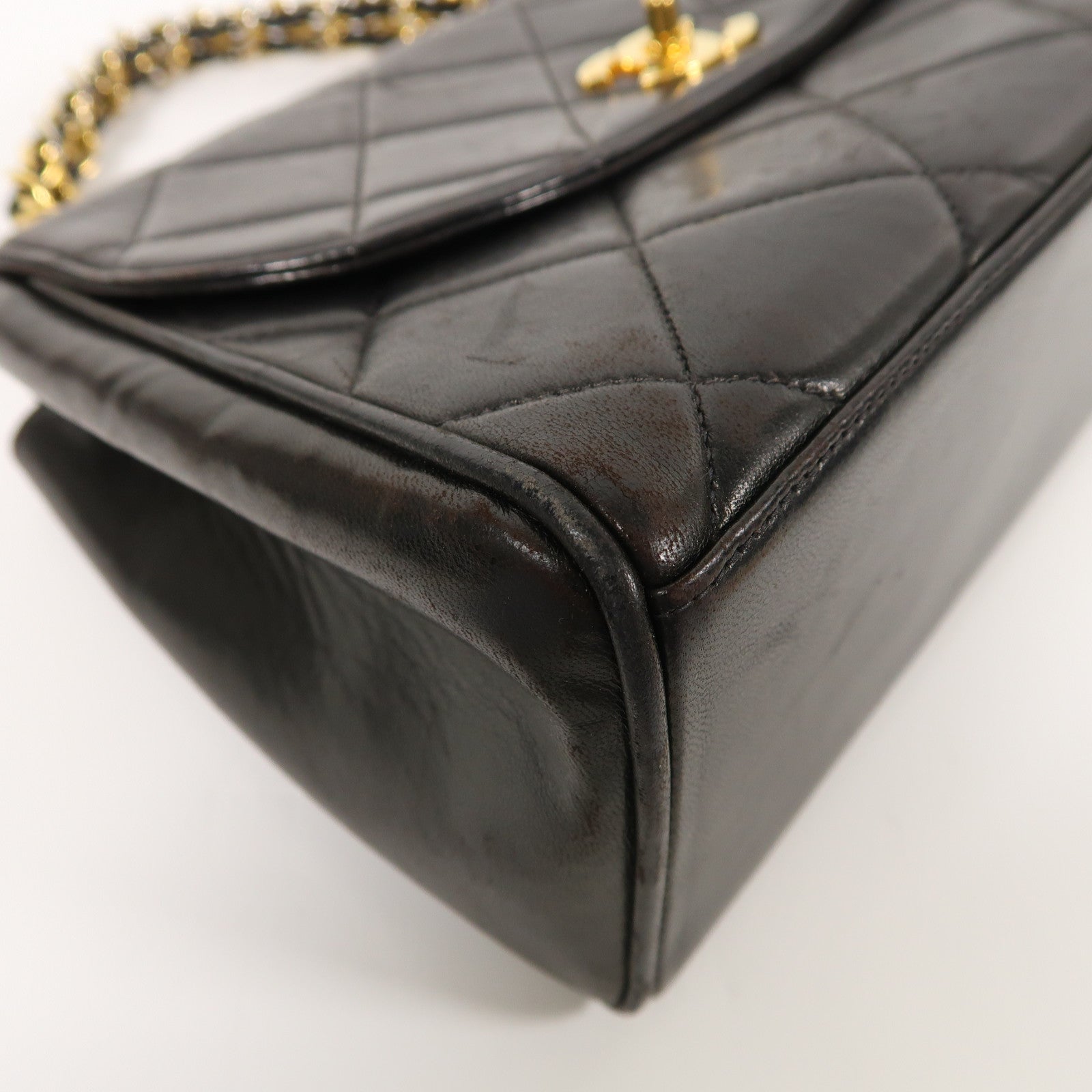 CHANEL 菱格羊皮皮革Vintage Handbag金扣手挽袋黑色