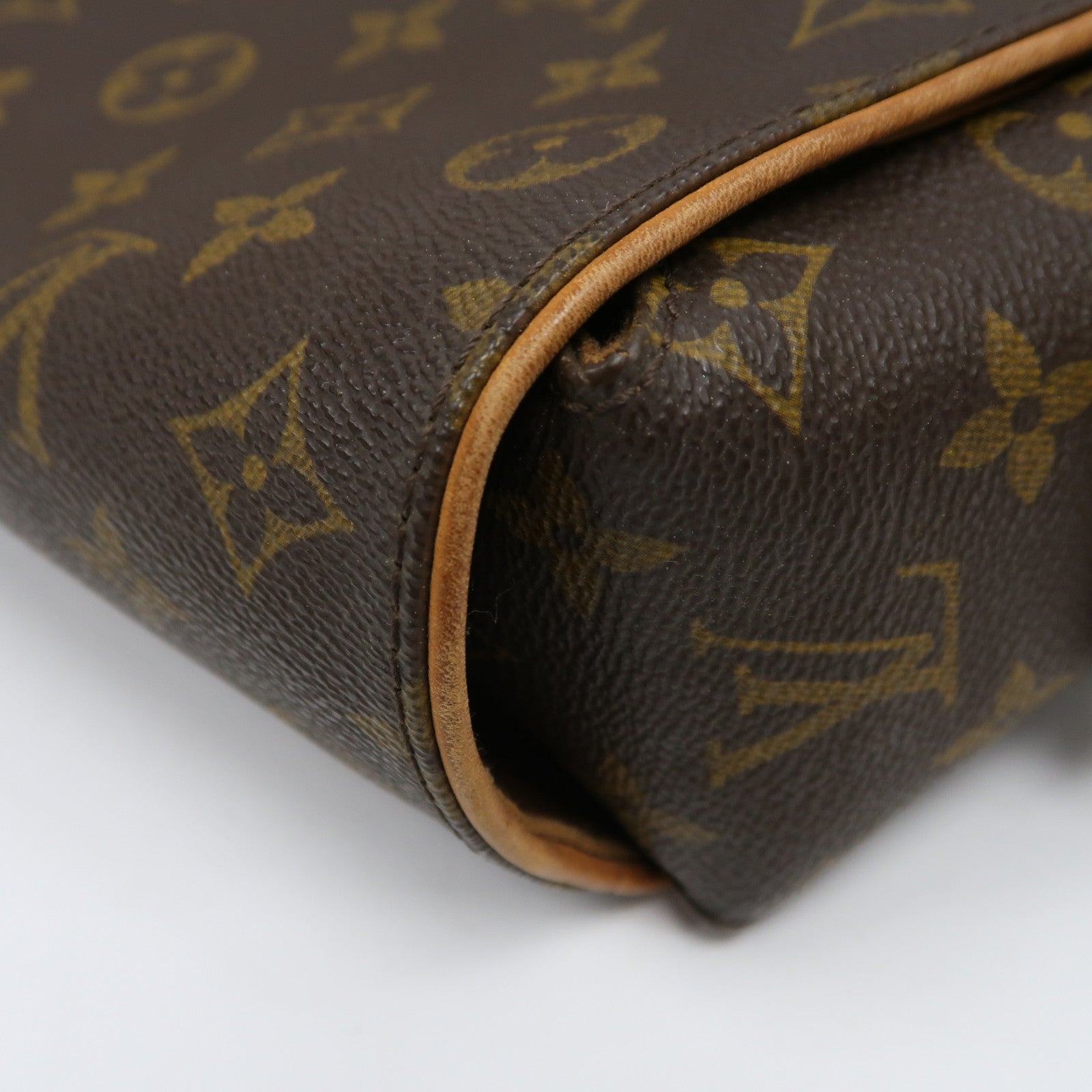 LOUIS VUITTON Monogram Abbesses金扣肩背袋啡色