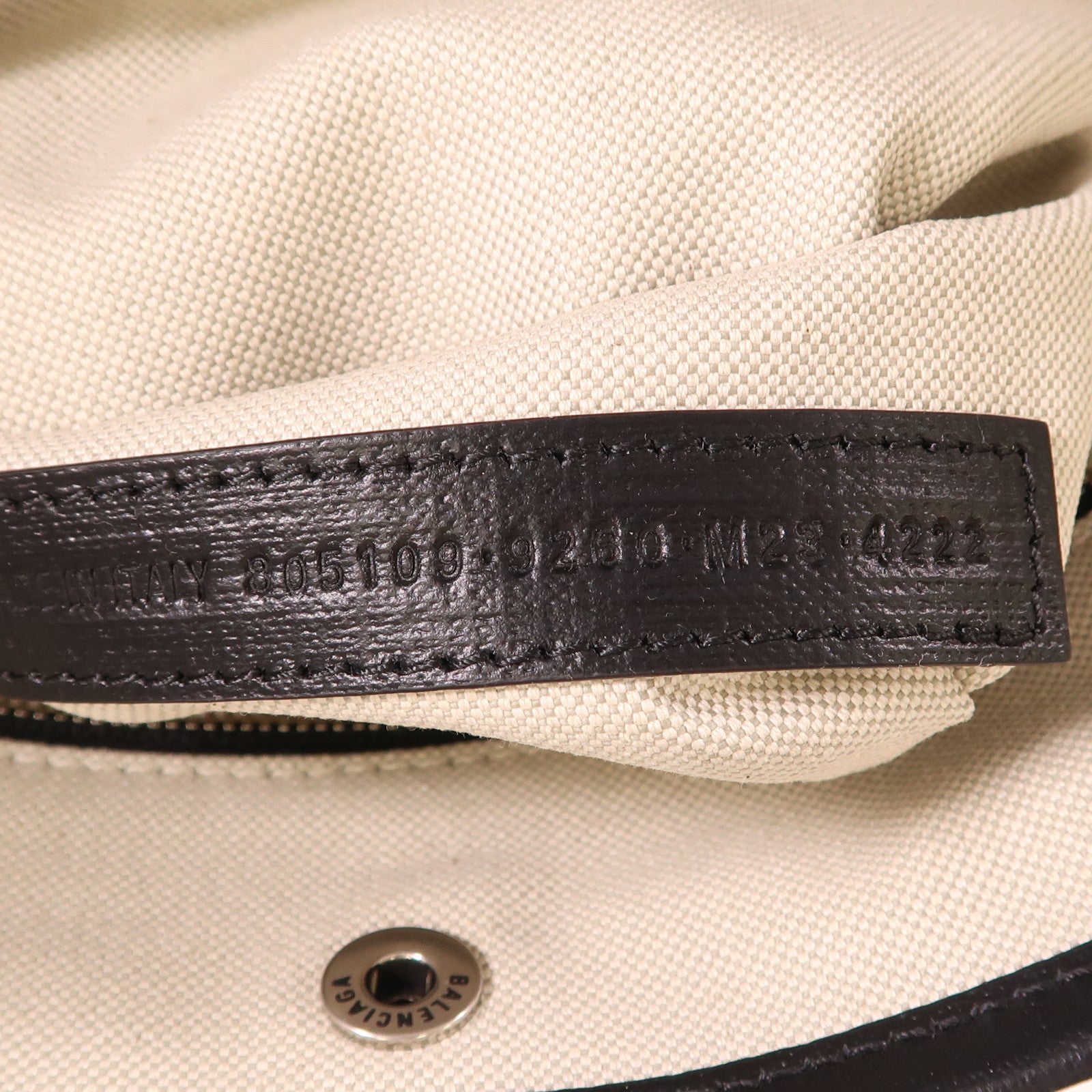 BALENCIAGA Biarritz Medium Tote Bag Black/Beige Canvas 805109 2ABBN/9260