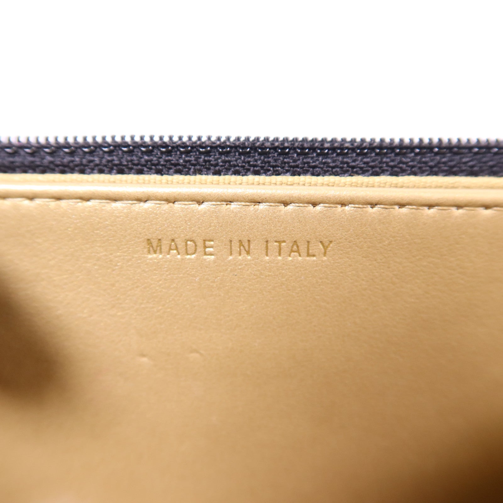 CHANEL 羊皮皮革WOC Wallet On Chain金扣鏈帶肩背袋