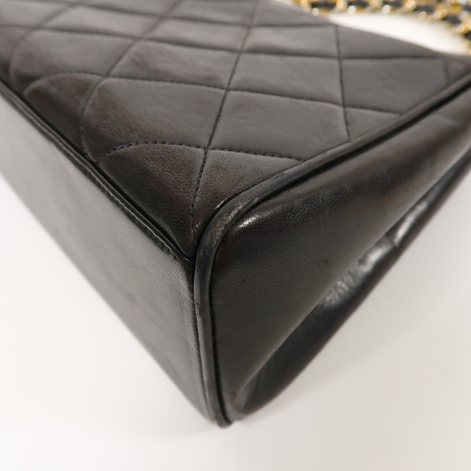 CHANEL 菱格羊皮皮革Vintage Handbag金扣手挽袋黑色