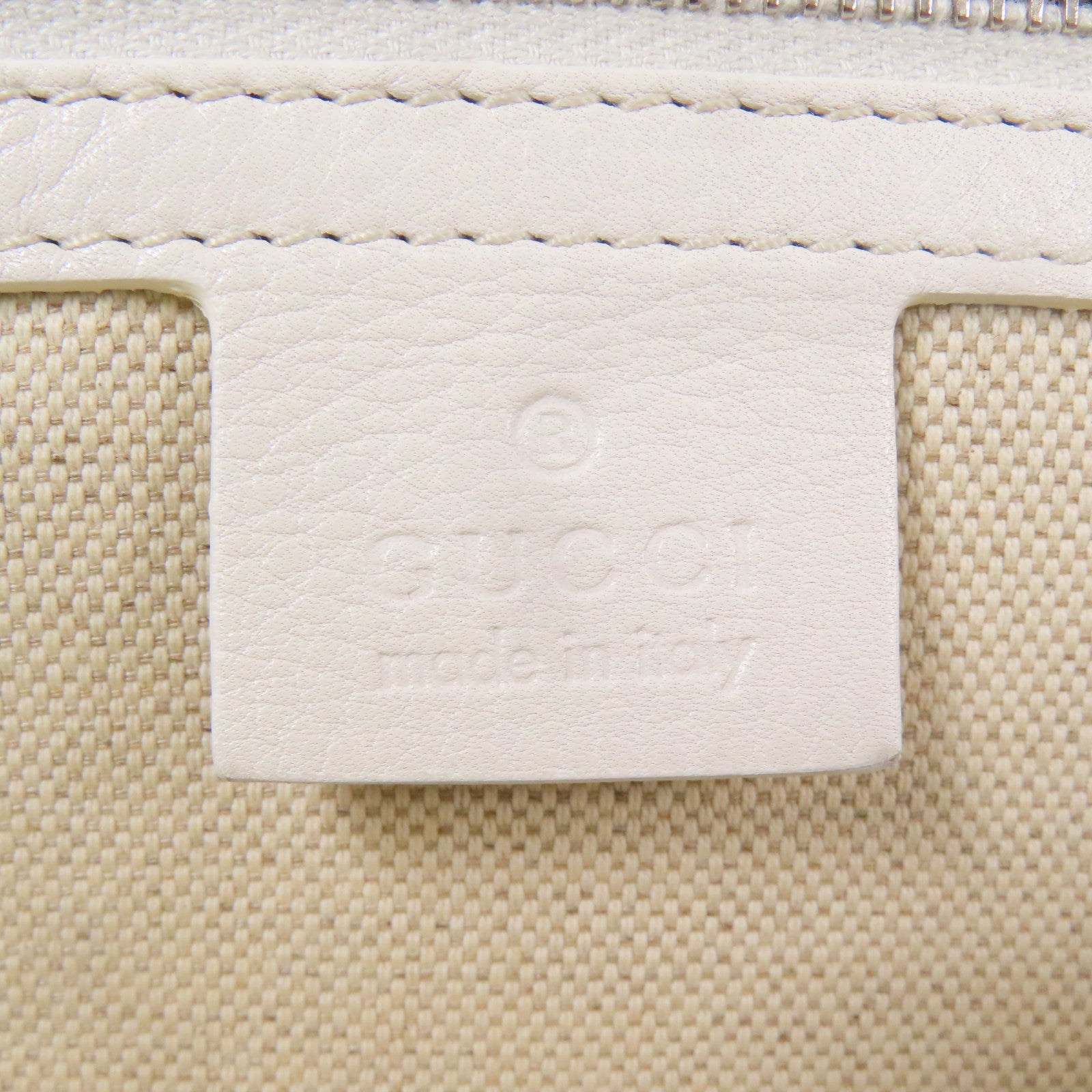 GUCCI 皮革Clutch Bag銀扣手拿包