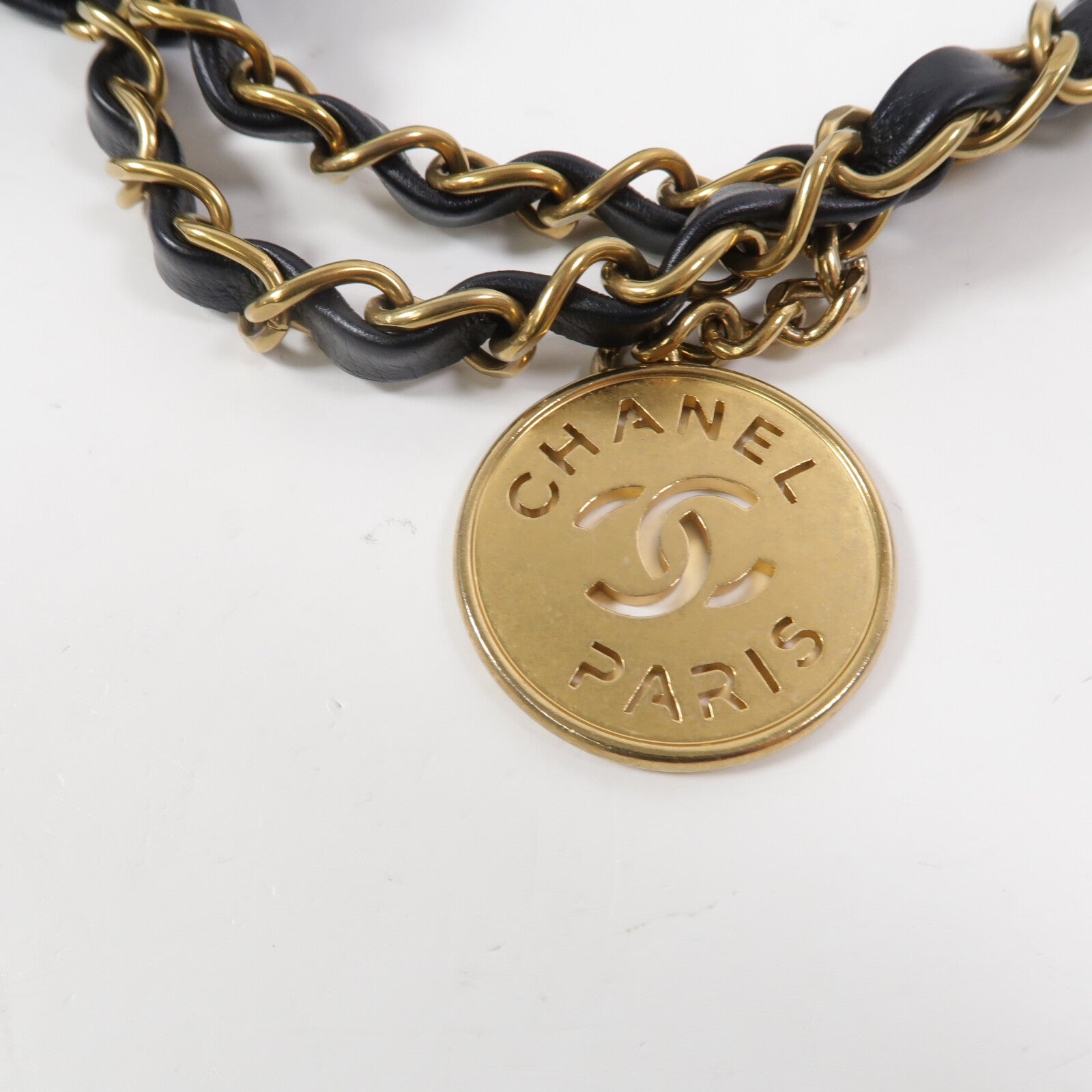 CHANEL 牛皮皮革Chanel 22 Small手挽袋