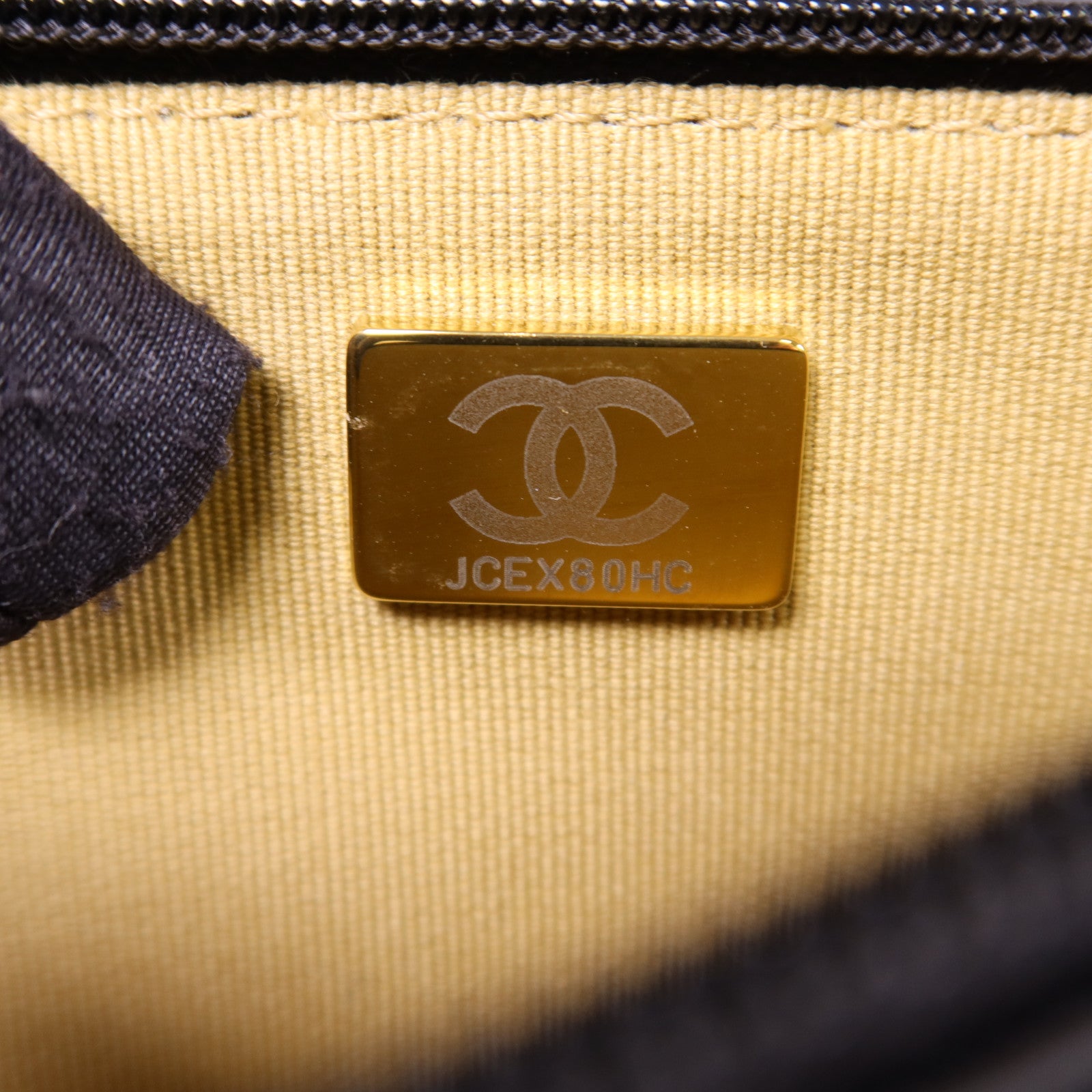 CHANEL 羊皮皮革WOC Wallet On Chain金扣鏈帶肩背袋