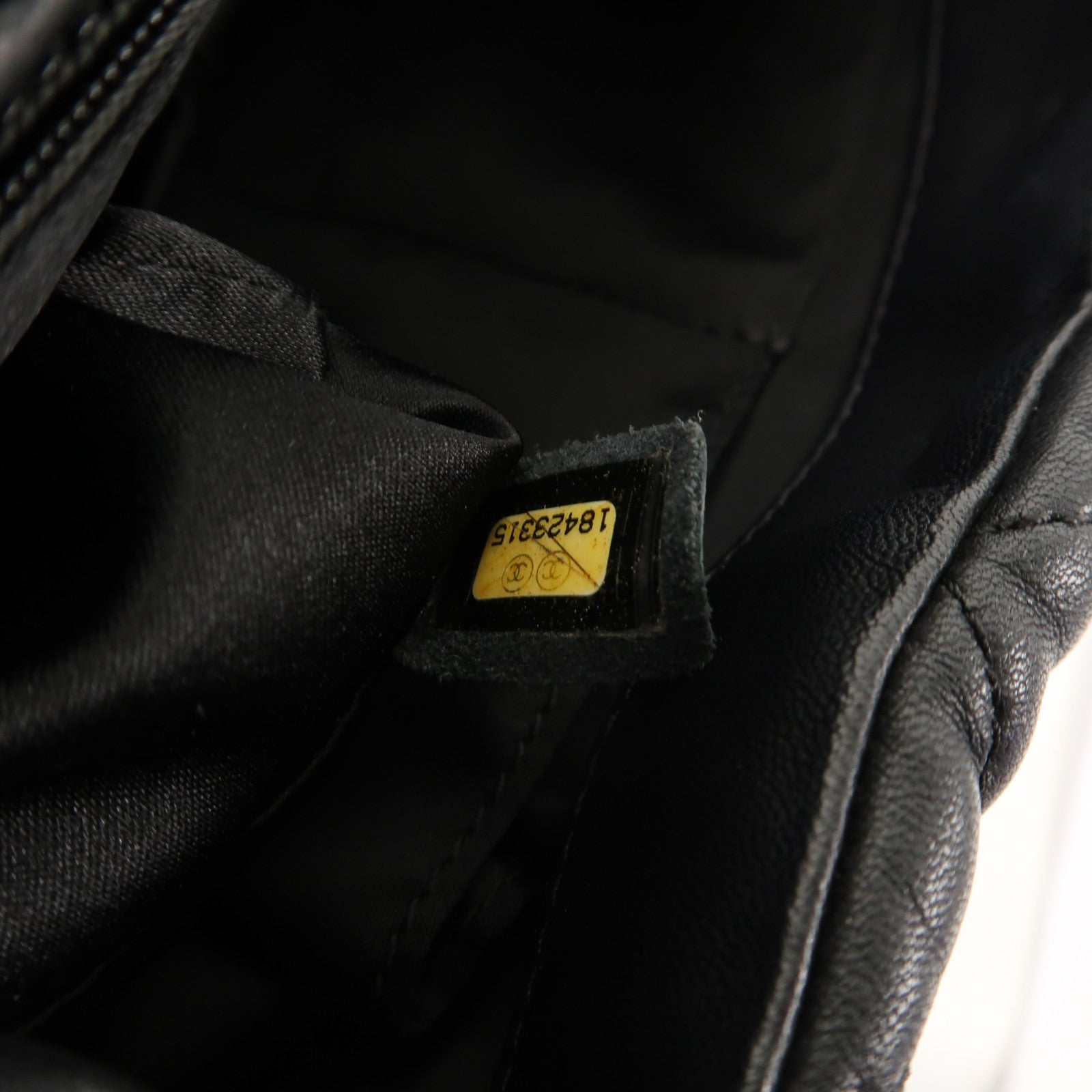 CHANEL 菱格羊皮皮革Chain Shoulder銀扣鏈帶肩背袋黑色