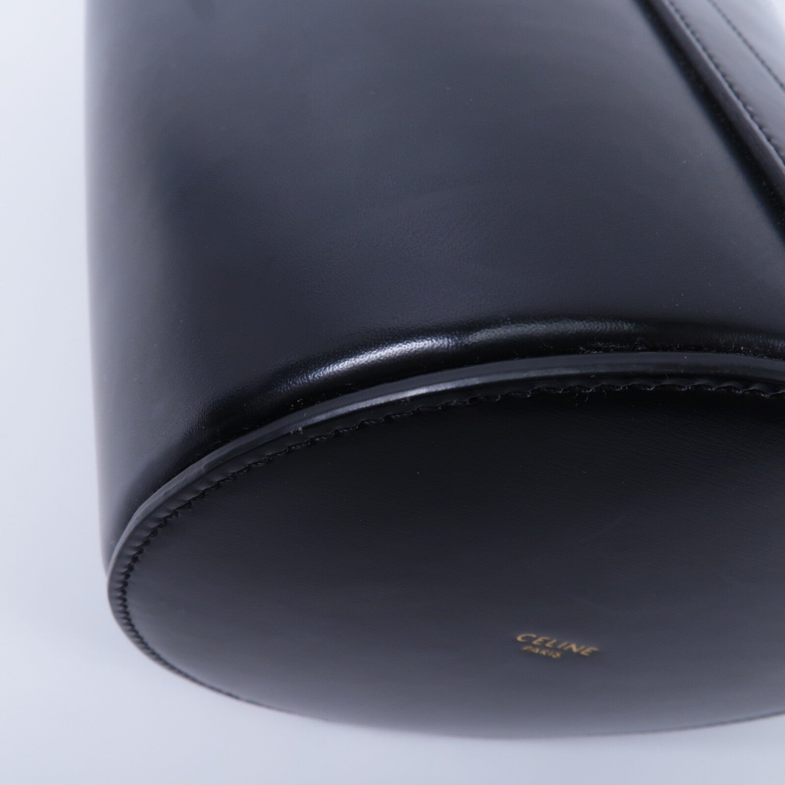 CELINE 牛皮皮革Bucket Triomohe肩背袋