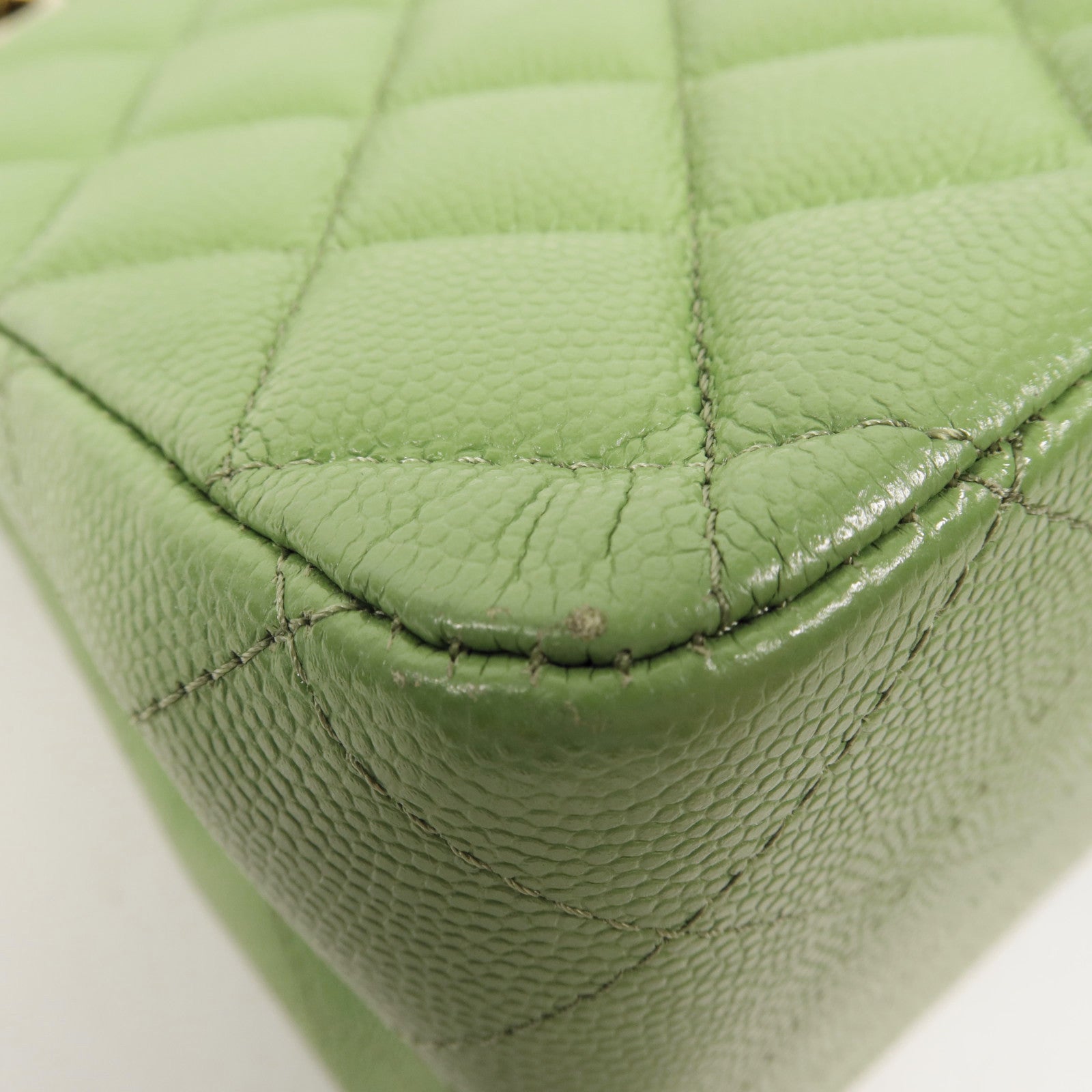 CHANEL 牛皮皮革Shoulder Bag金扣鏈帶肩背袋