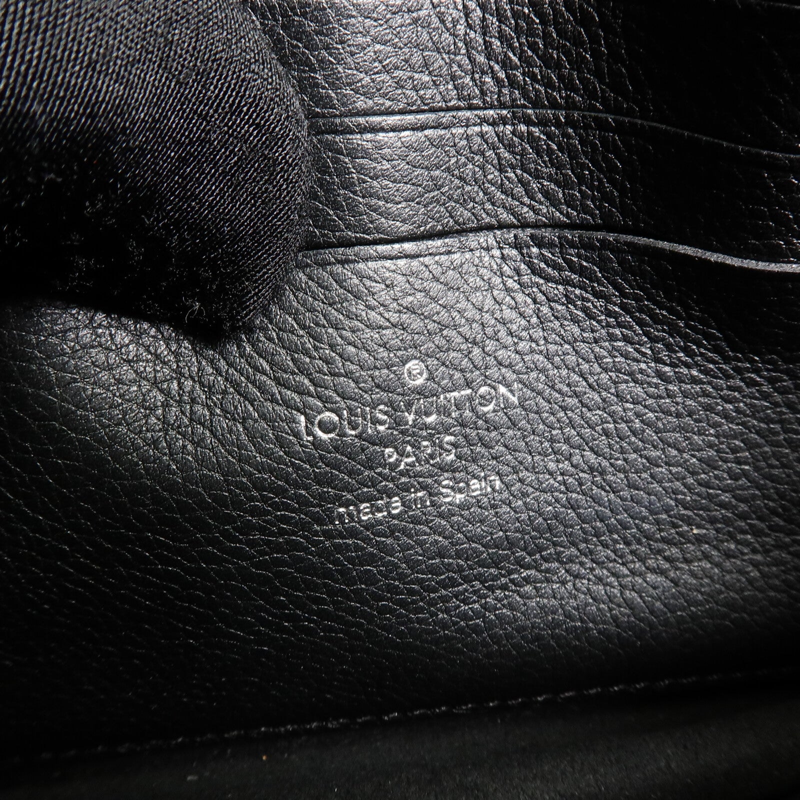 LOUIS VUITTON 牛皮皮革Mylockme銀扣鏈帶肩背袋