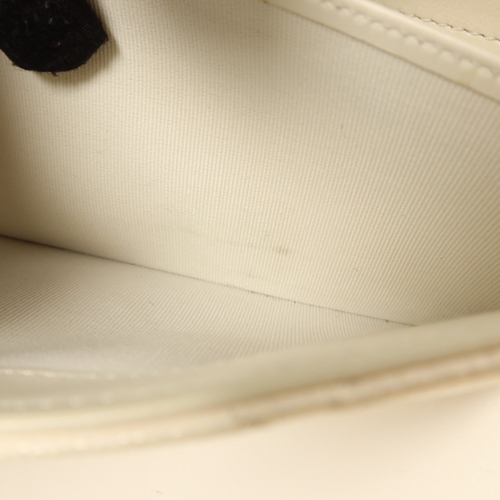 CHANEL 牛皮皮革Classic Long Wallet銀扣長錢包