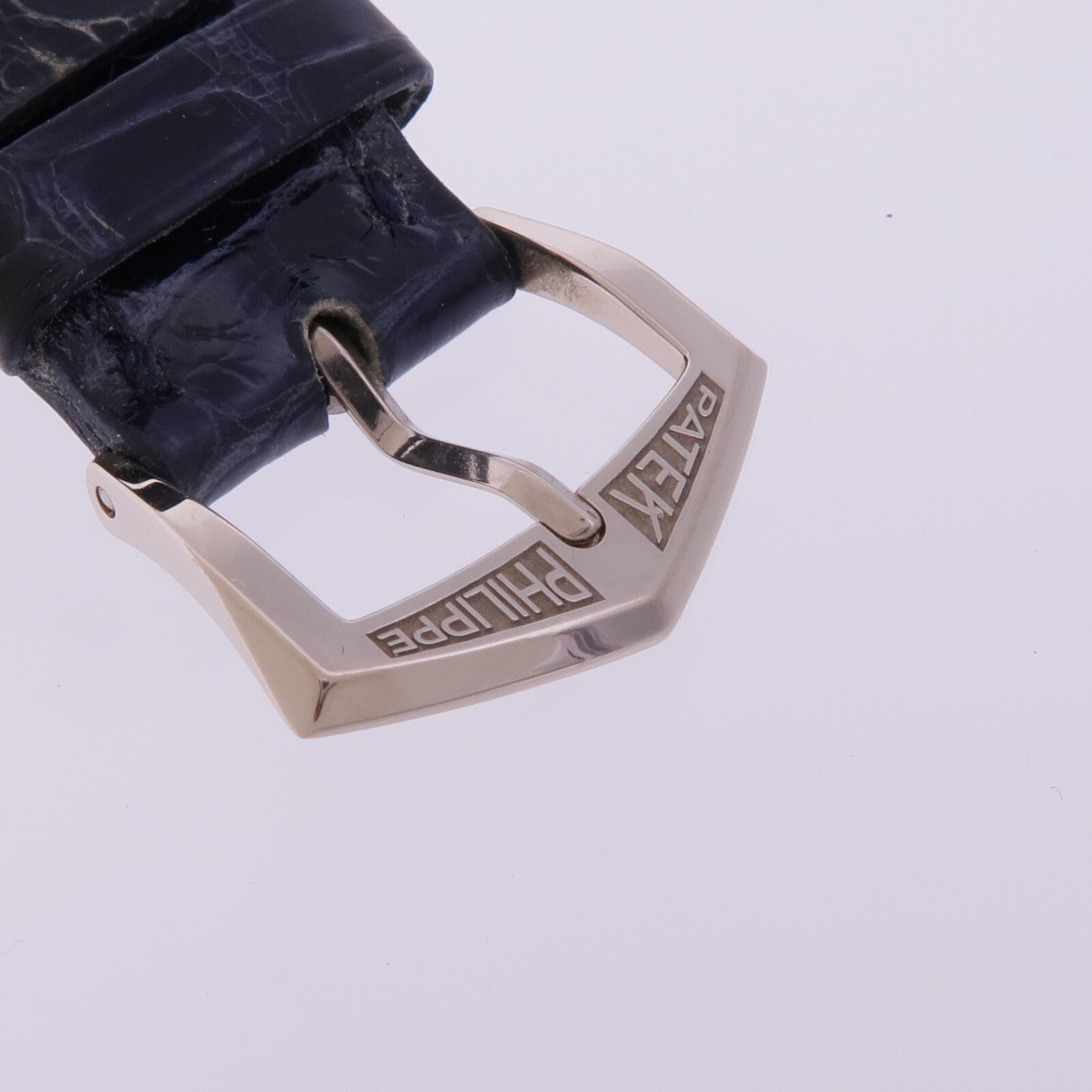 PATEK PHILIPPE Annual Calendar Regulator 5235G-001