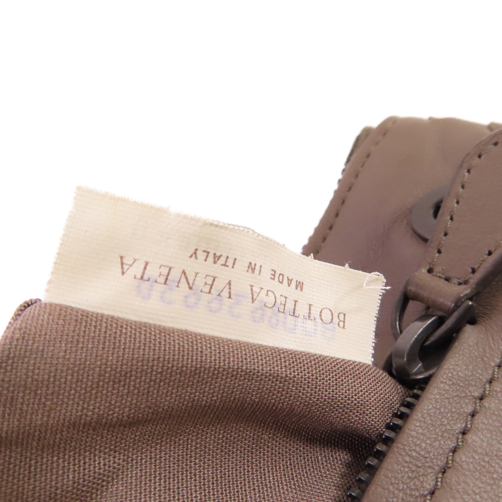 BOTTEGA VENETA 織紋皮革Clutch Bag銀扣手拿包碳灰色