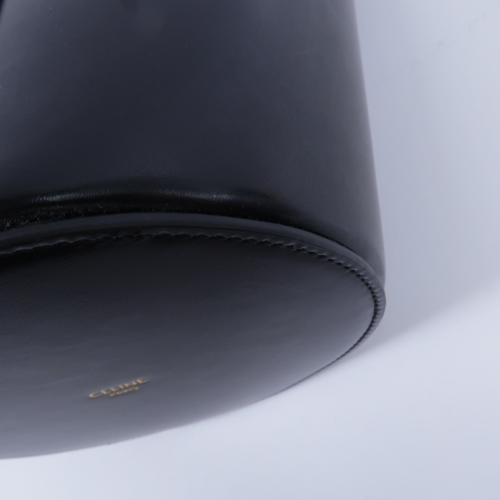 CELINE 牛皮皮革Bucket Triomohe肩背袋