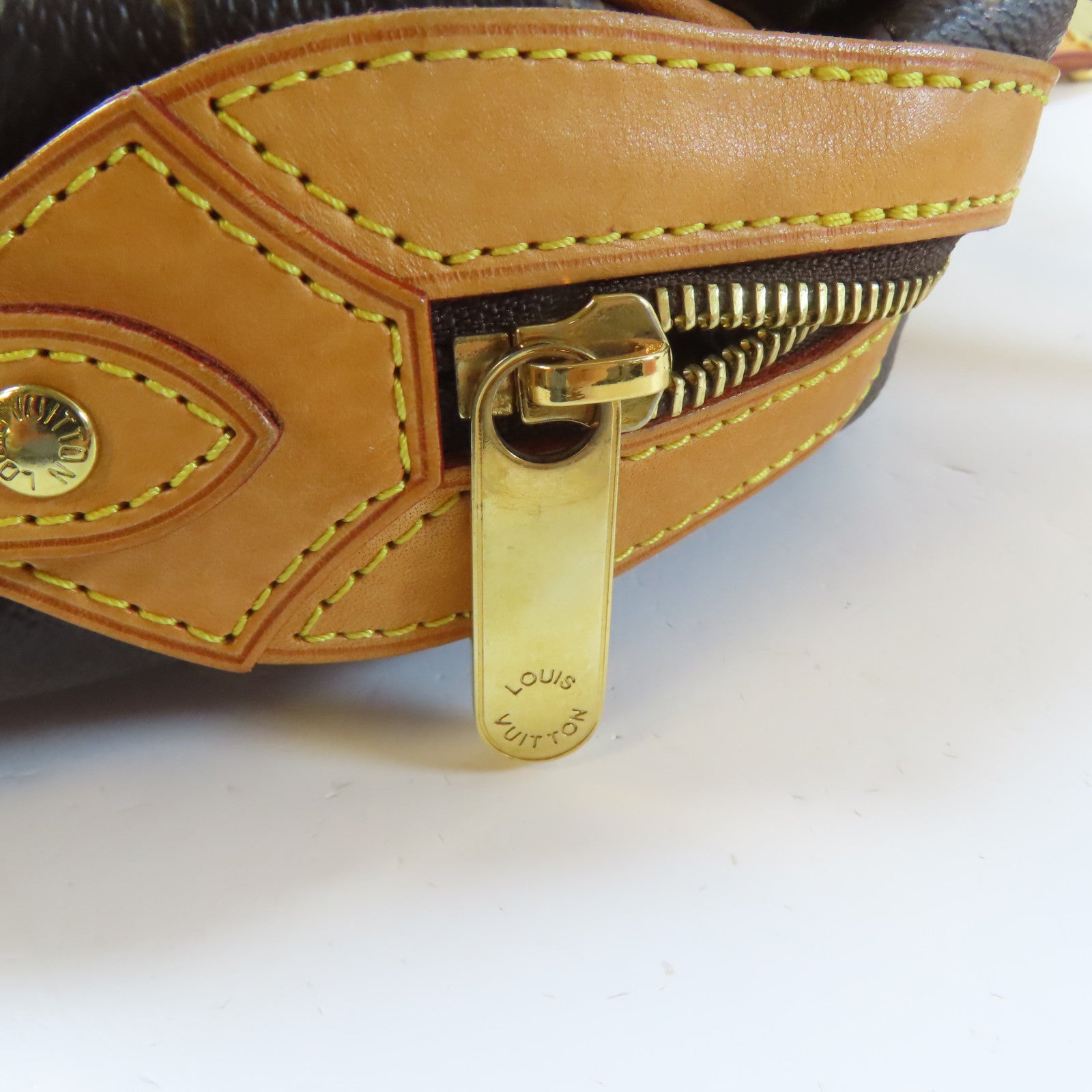 LOUIS VUITTON 【激減優惠】Monogram Stresa GM Shoulder Bag金扣肩背袋啡色