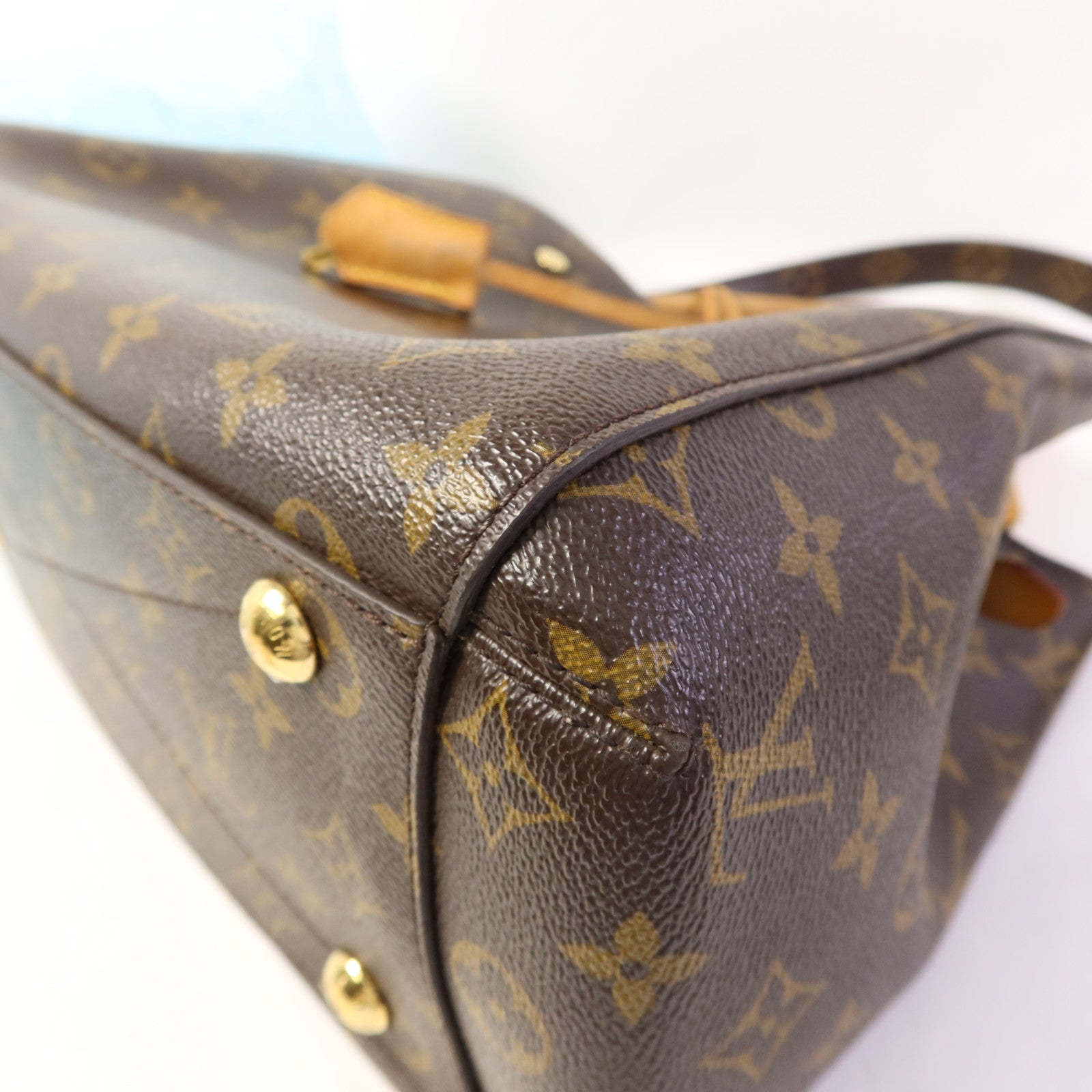 LOUIS VUITTON Monogram Montaigne MM金扣手挽肩背兩用袋