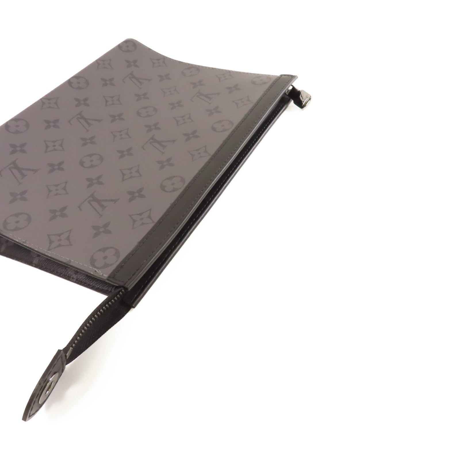 LOUIS VUITTON 【激減優惠】Monogram Eclipse Reverse Pochette Voyage MM Clutch銀扣手拿包碳灰色/黑色