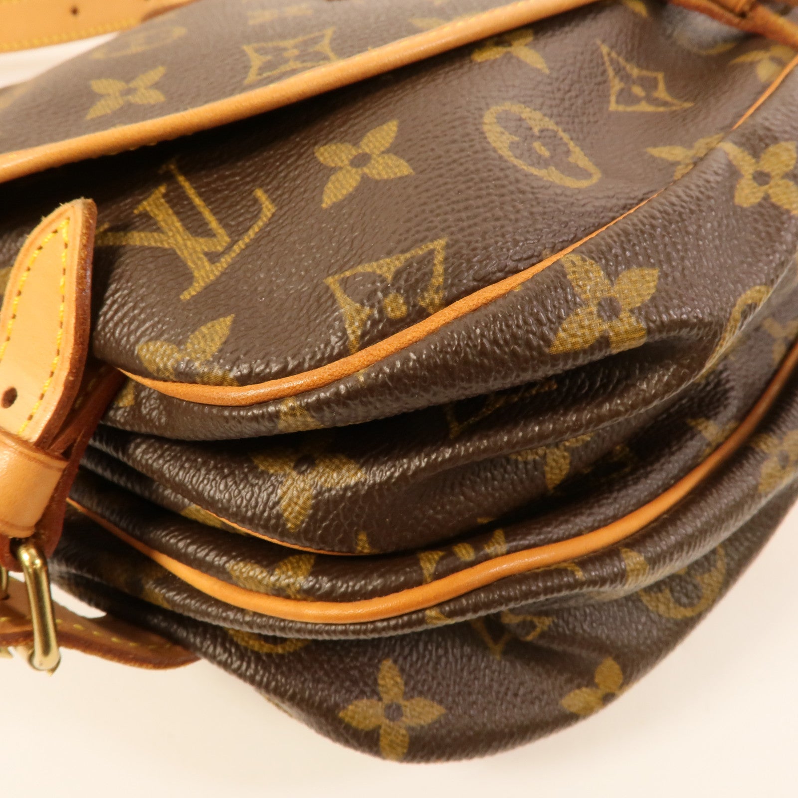 LOUIS VUITTON Monogram Saumur 30金扣肩背袋棕色