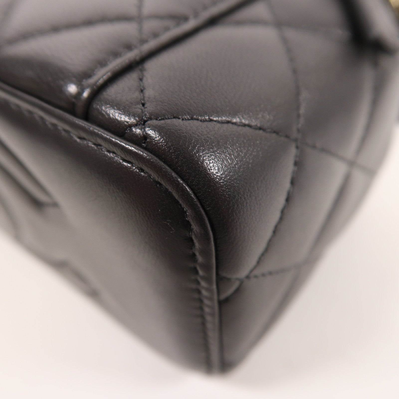 CHANEL 羊皮皮革Vanity Case金扣手挽肩背兩用袋