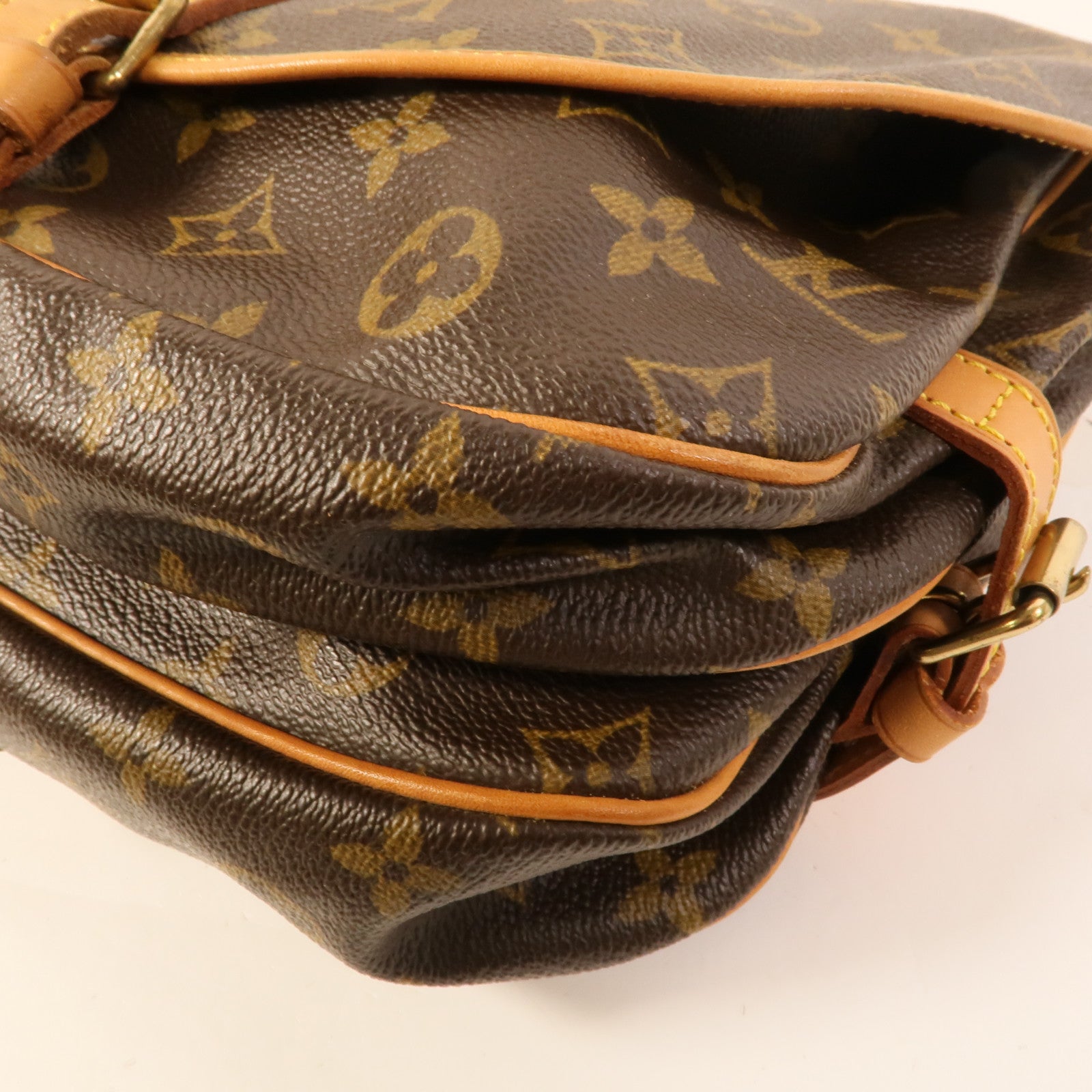 LOUIS VUITTON Monogram Saumur 30金扣肩背袋棕色