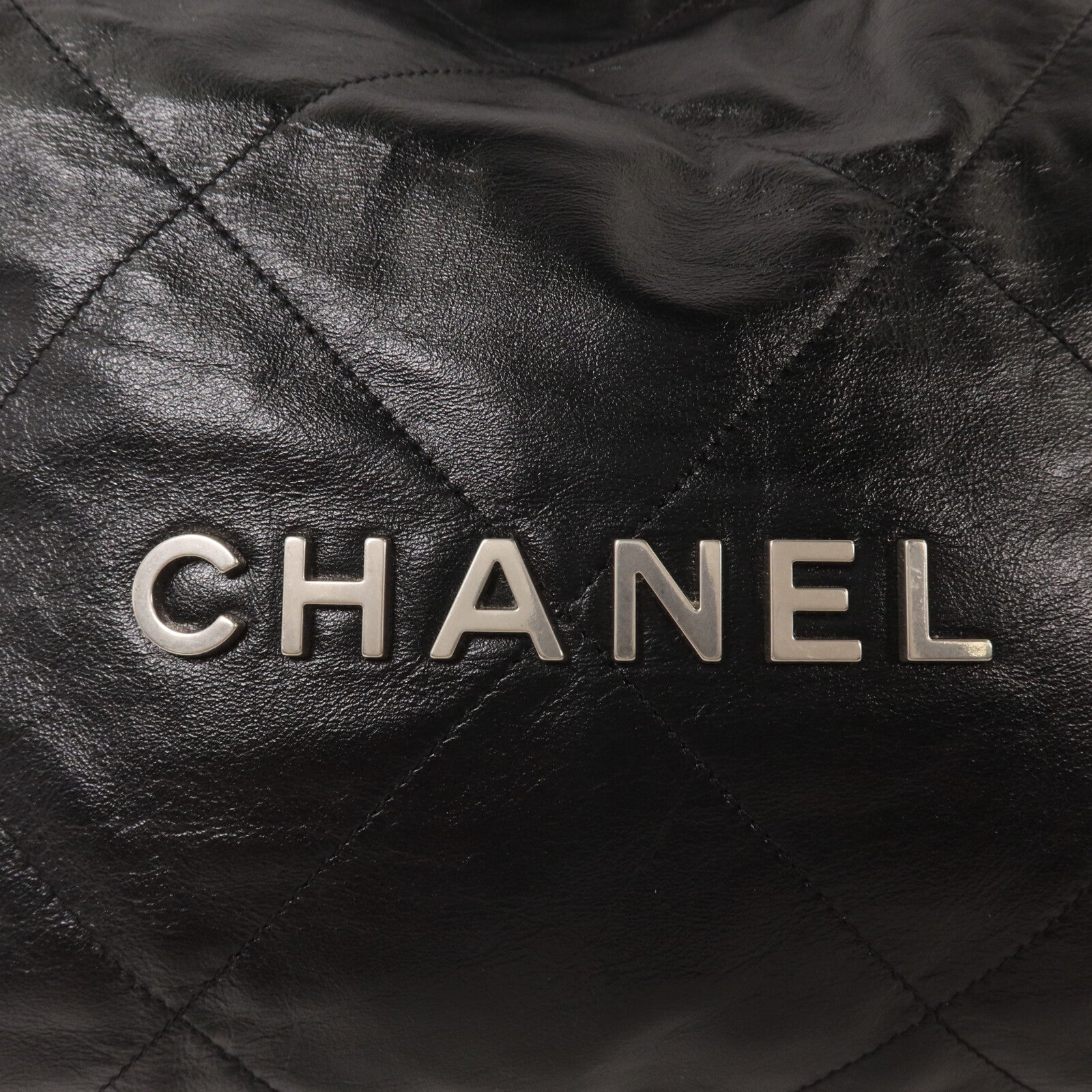 CHANEL 牛皮皮革Chanel 22 Small鏈帶肩背袋